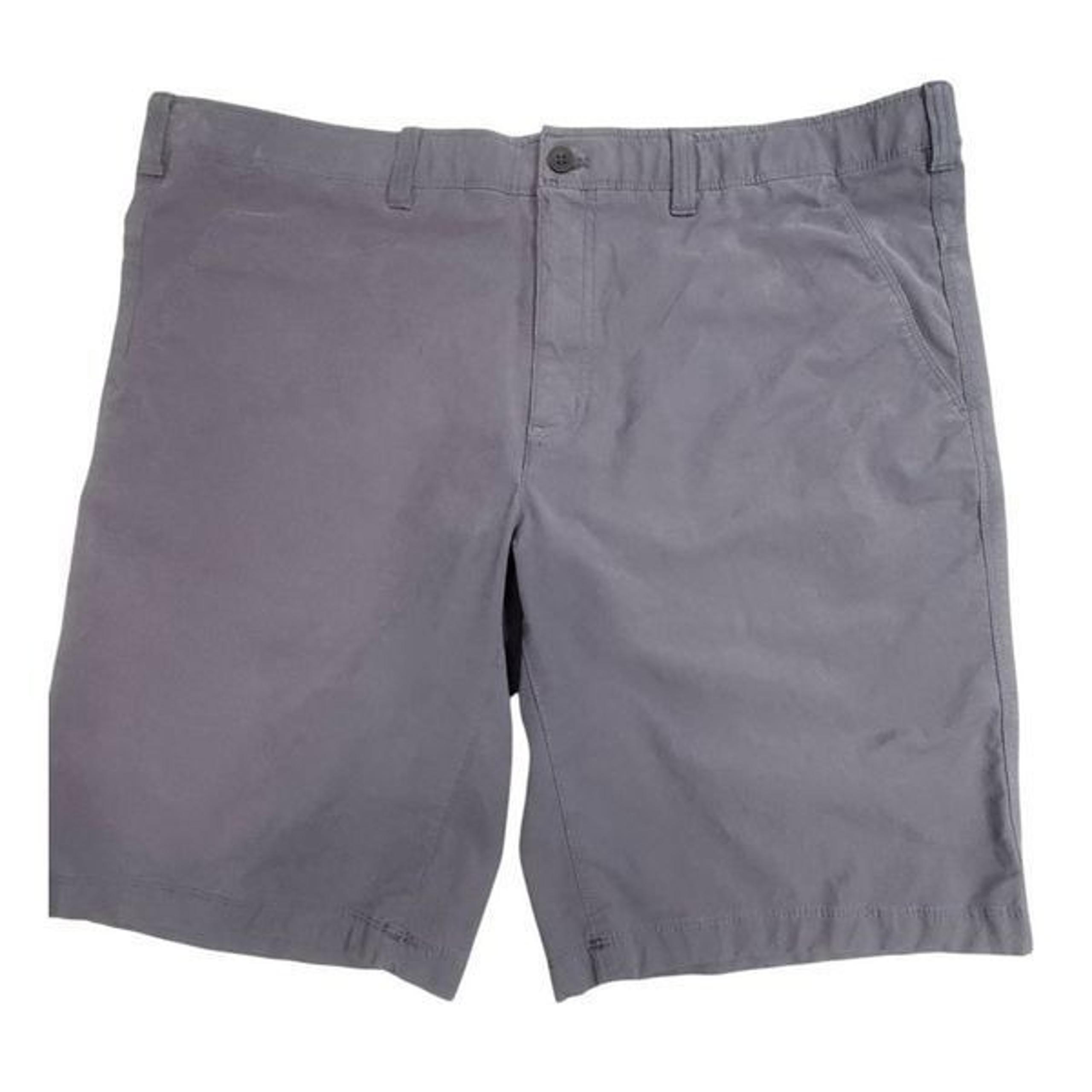 Men's Eddie Bauer Flat Front Casual Shorts Size 42