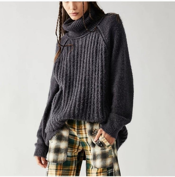 NWT FREE PEOPLE BIG CITY SWEATER retail 162