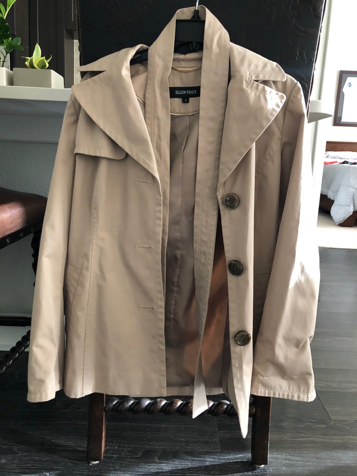 Ellen tracy raincoat