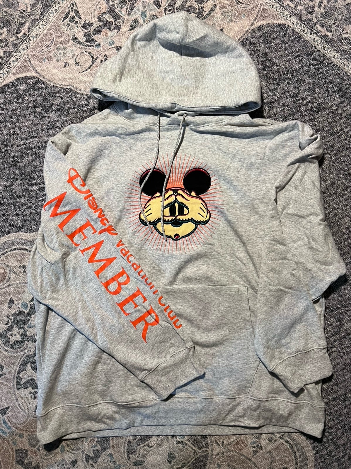 Disney Vacation Club member DVC hoodie XXL