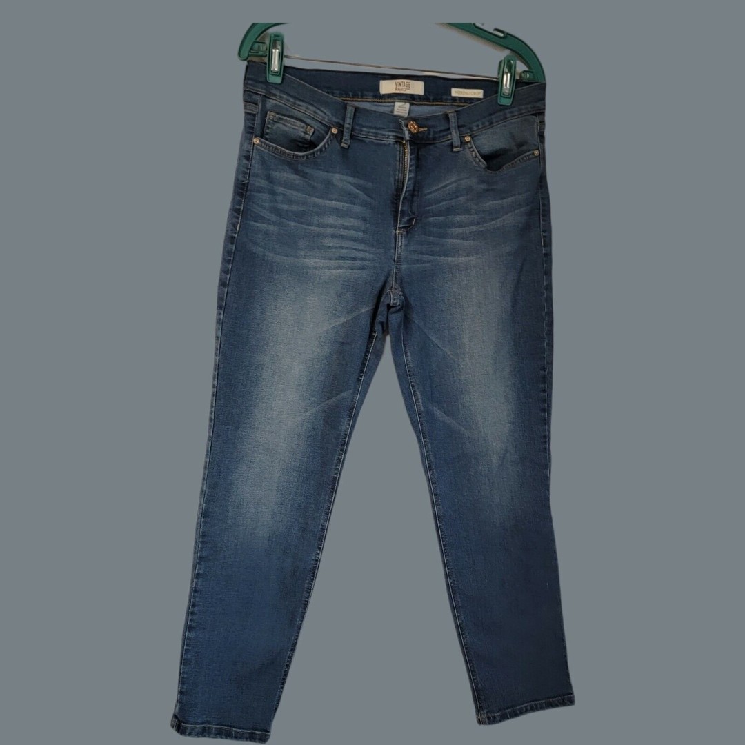 Vintage america weekend crop sale