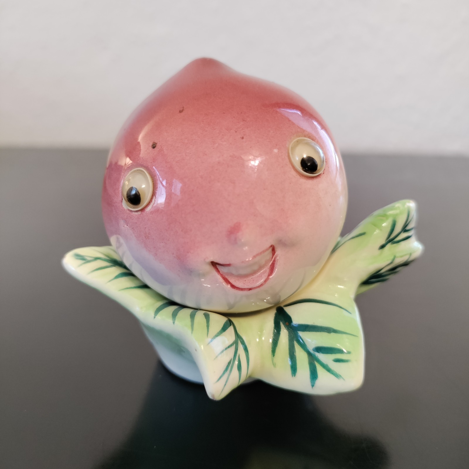 Vintage Ceramic Googly-Eyed Berry Patch Salt Pepper Shakers Japan