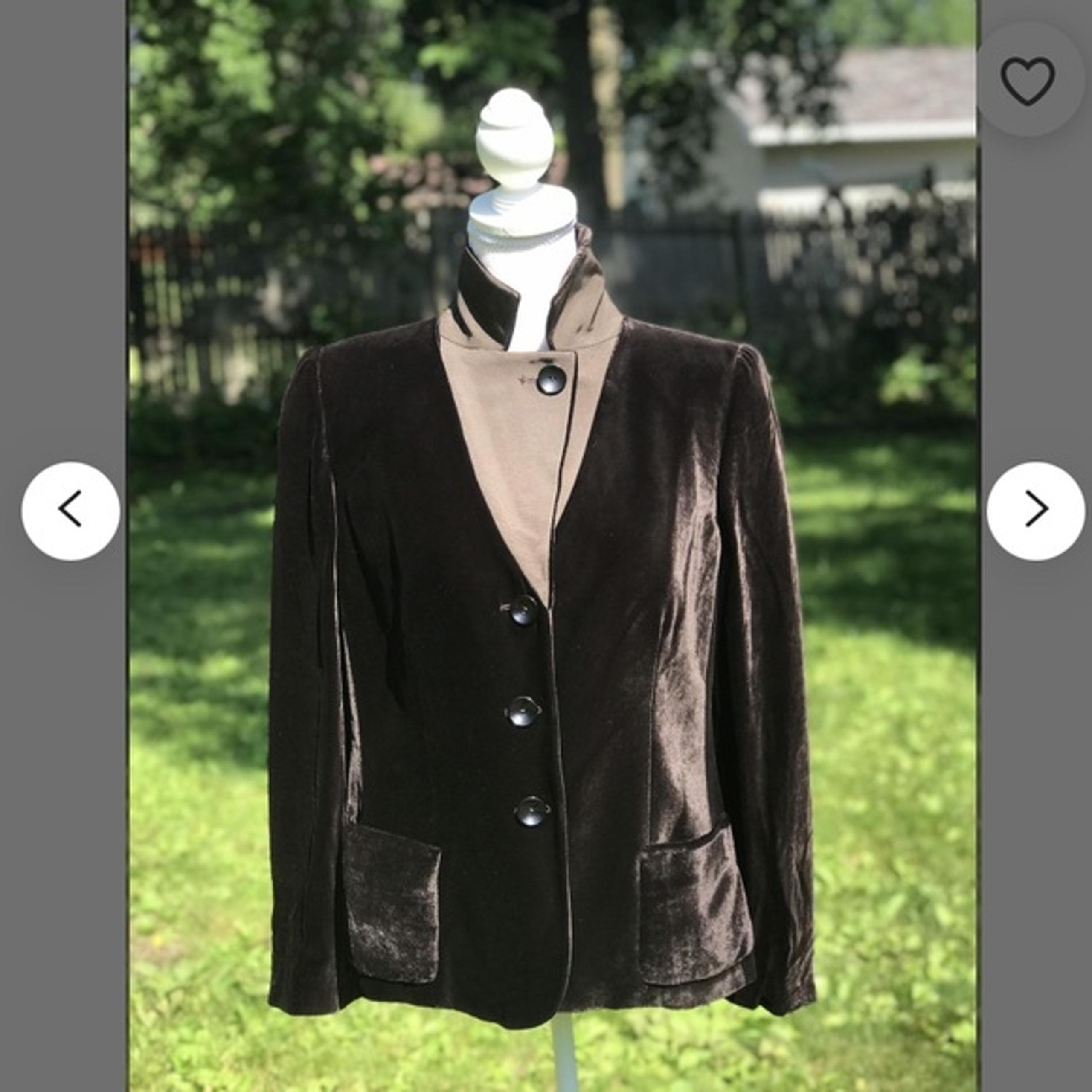 Armani Collezioni Velvet Silk Blazer size 8