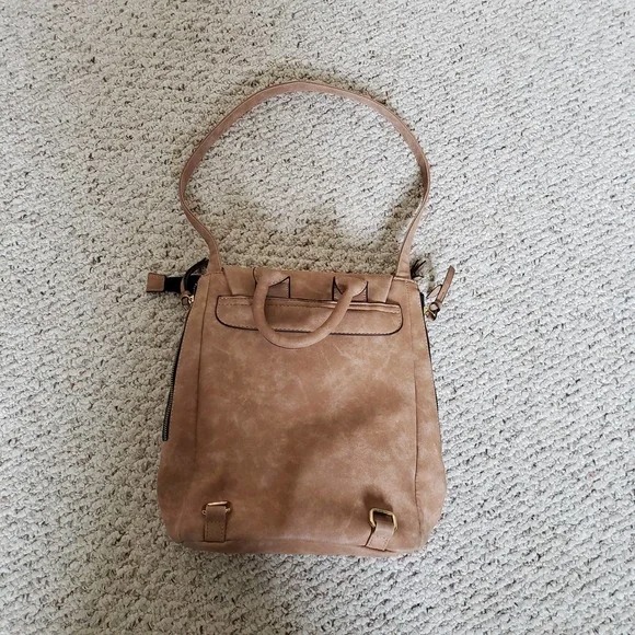 Tan faux suede shoulder handbag