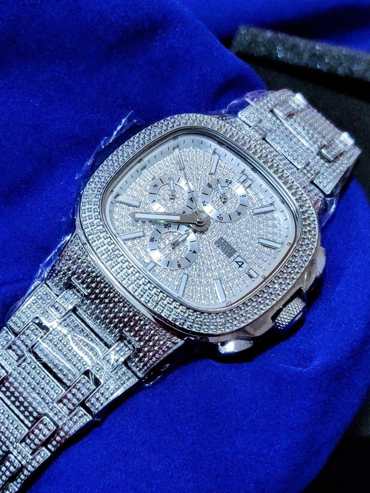 JBW Heist Real Diamonds Silver Paved Tank Chrono Mens Watch New