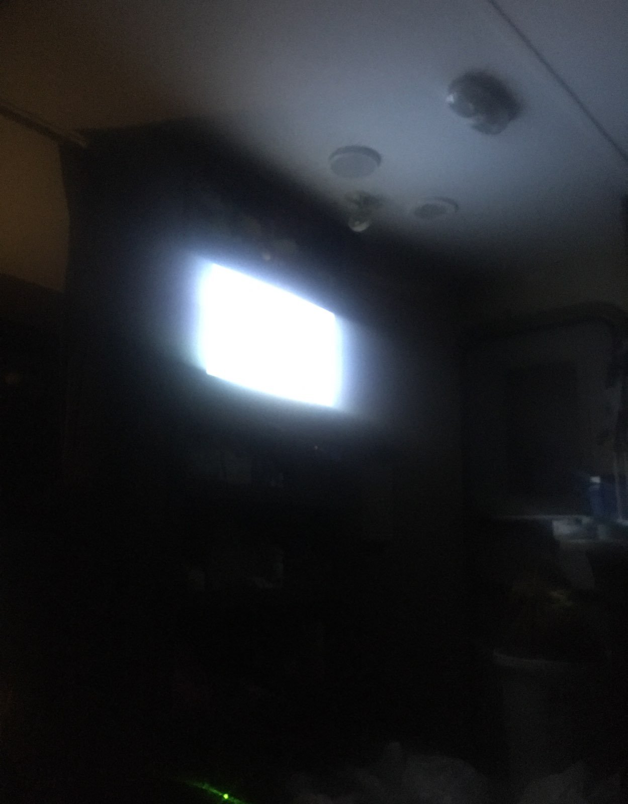 tv flat screen