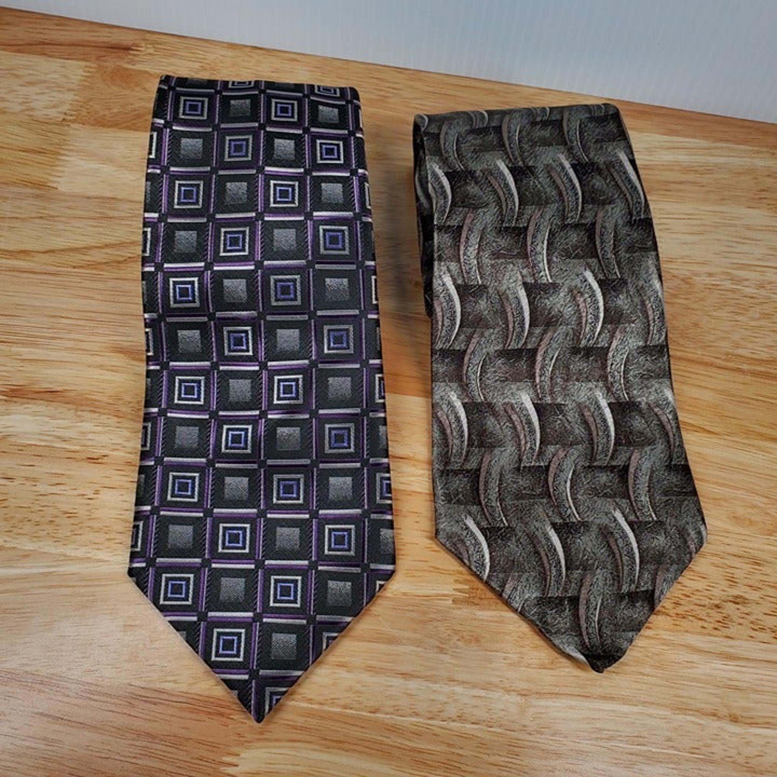 Lot of 2 Pierre Cardin Necktie Green Abstract Silk Purple White Square Polyester