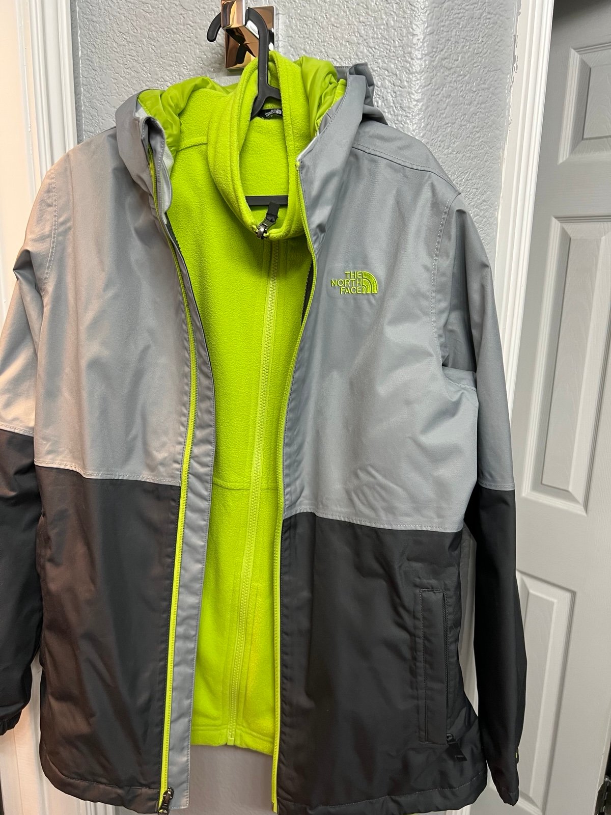 North Face Two in One Rain jacket/Fleece YXL