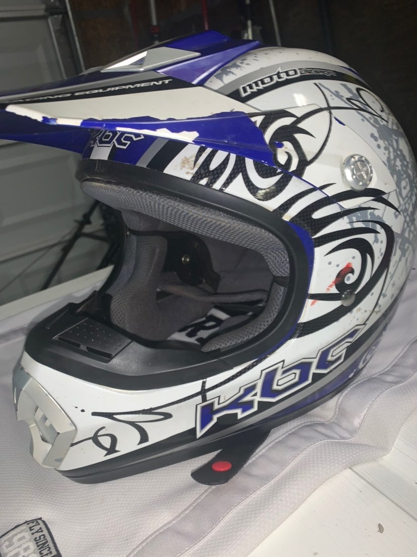 Dirt bike helmet