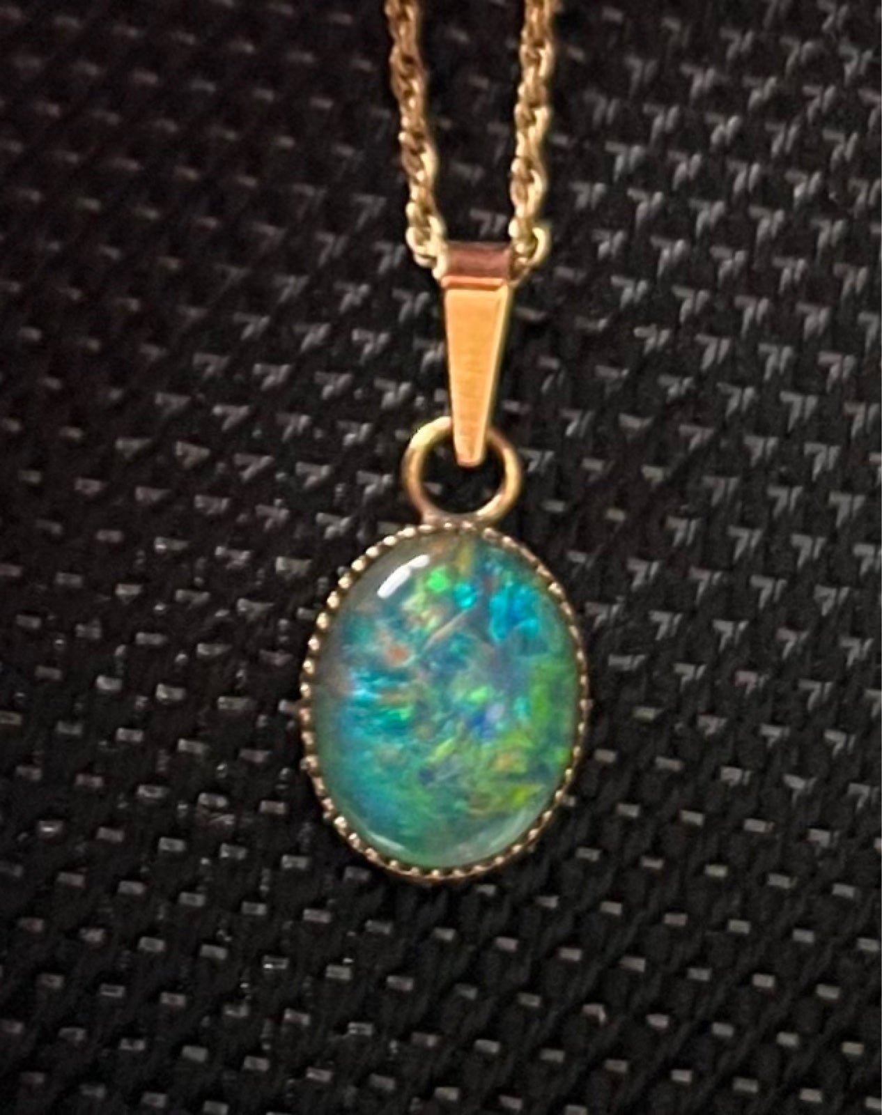 10K Gold Opal Necklace