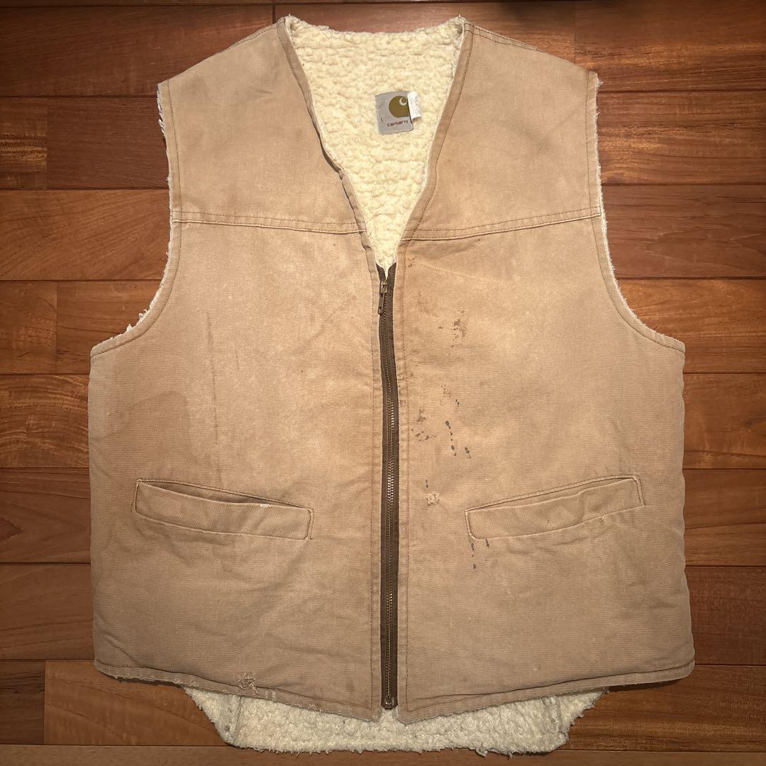 Tom Ford Modern Fit Ivory T-Shirt With Classic Crew Neckline Tom Ford Modern Fit Ivory T-Shirt With Classic Crew Neckline