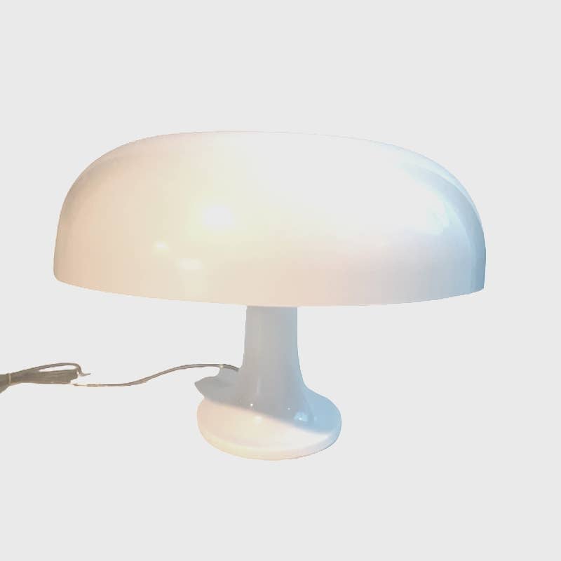VINTAGE Mushroom Lamp, in white acrylic Retro Designer Lighting