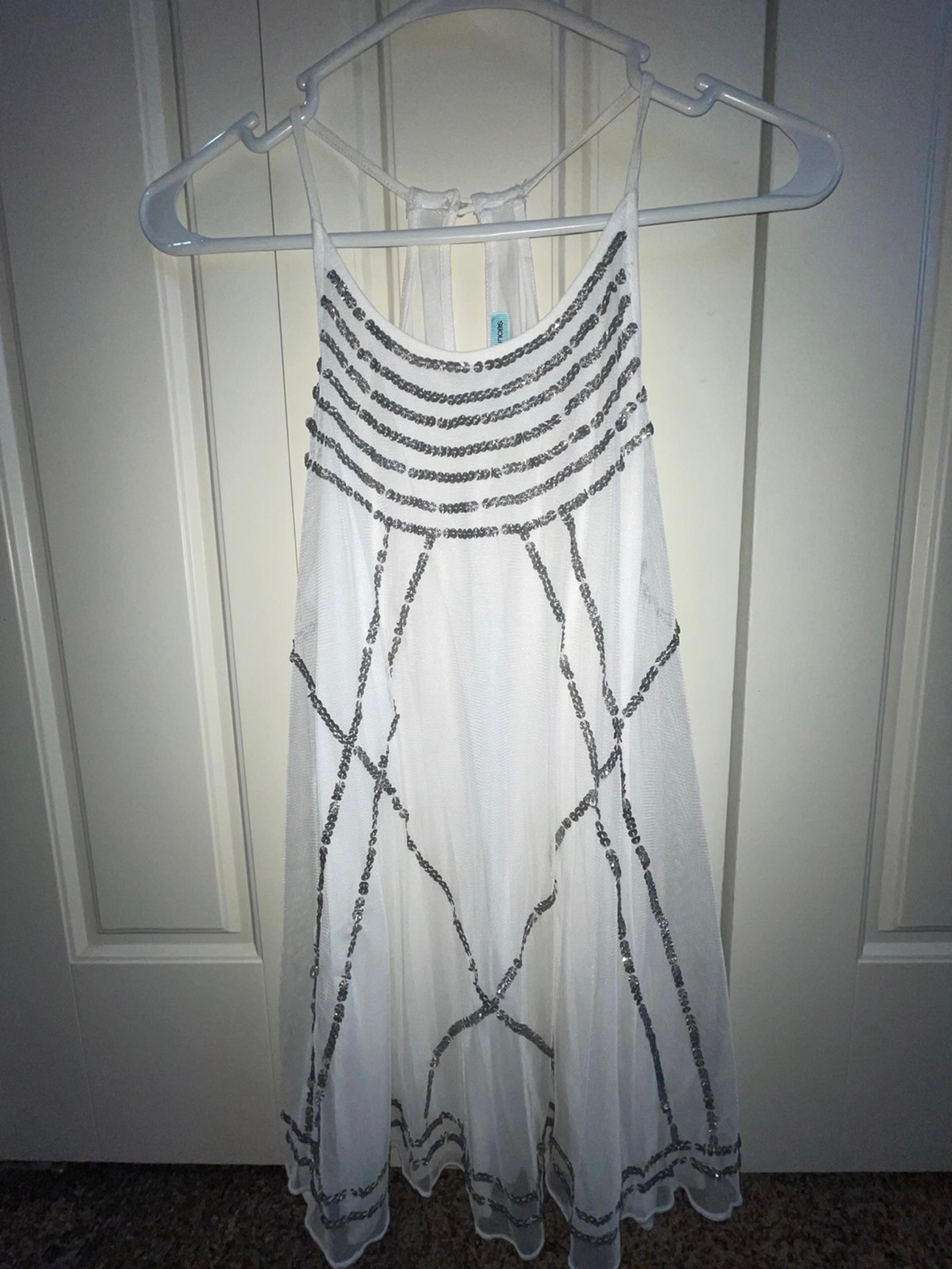 Maurices Tank