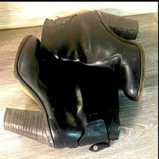 Rag and bone New York size 39 black leather woman’s ankle boots
