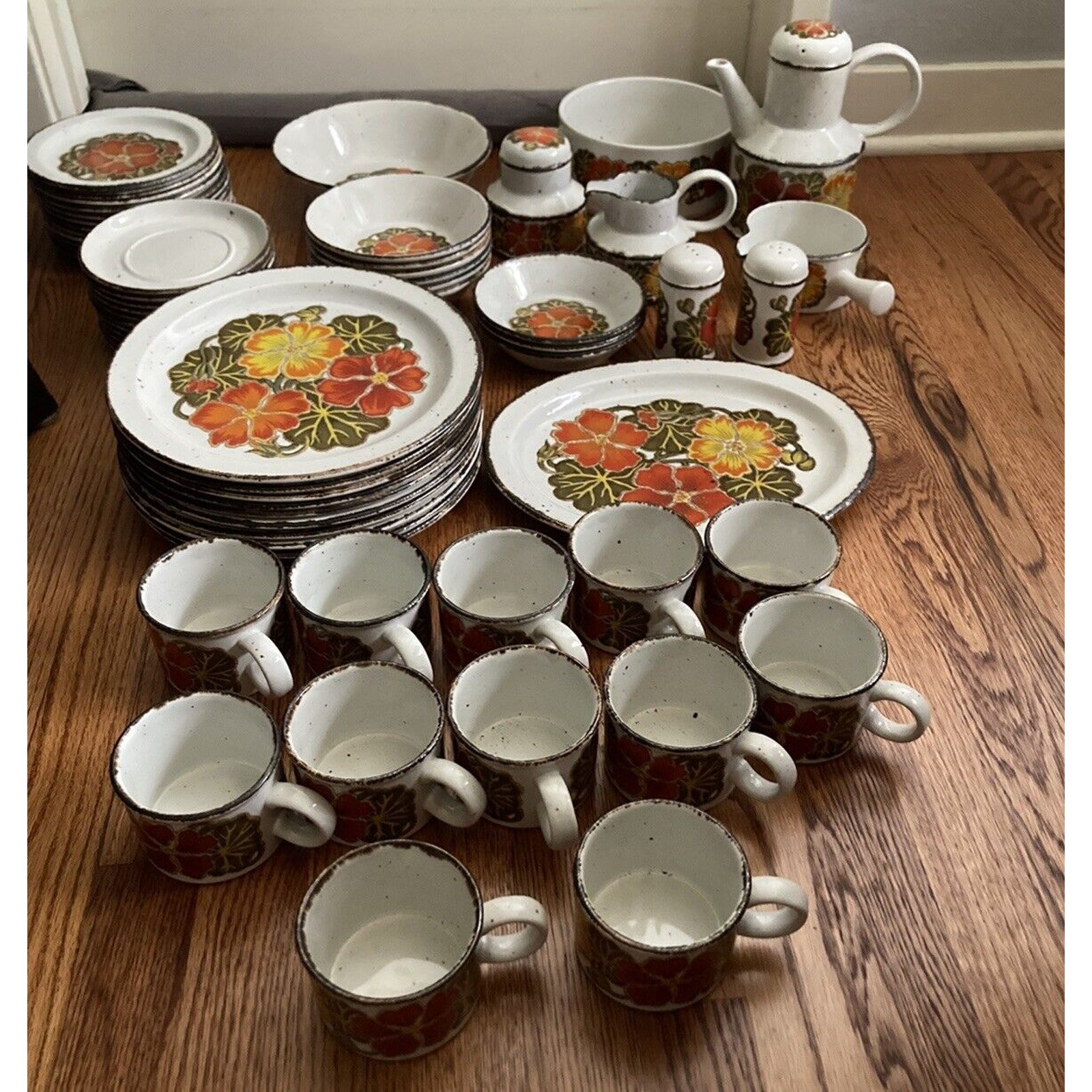 VTG Large Lot Midwinter Stonehenge Nasturtium Stoneware MCM cup plate bowl 65 pc