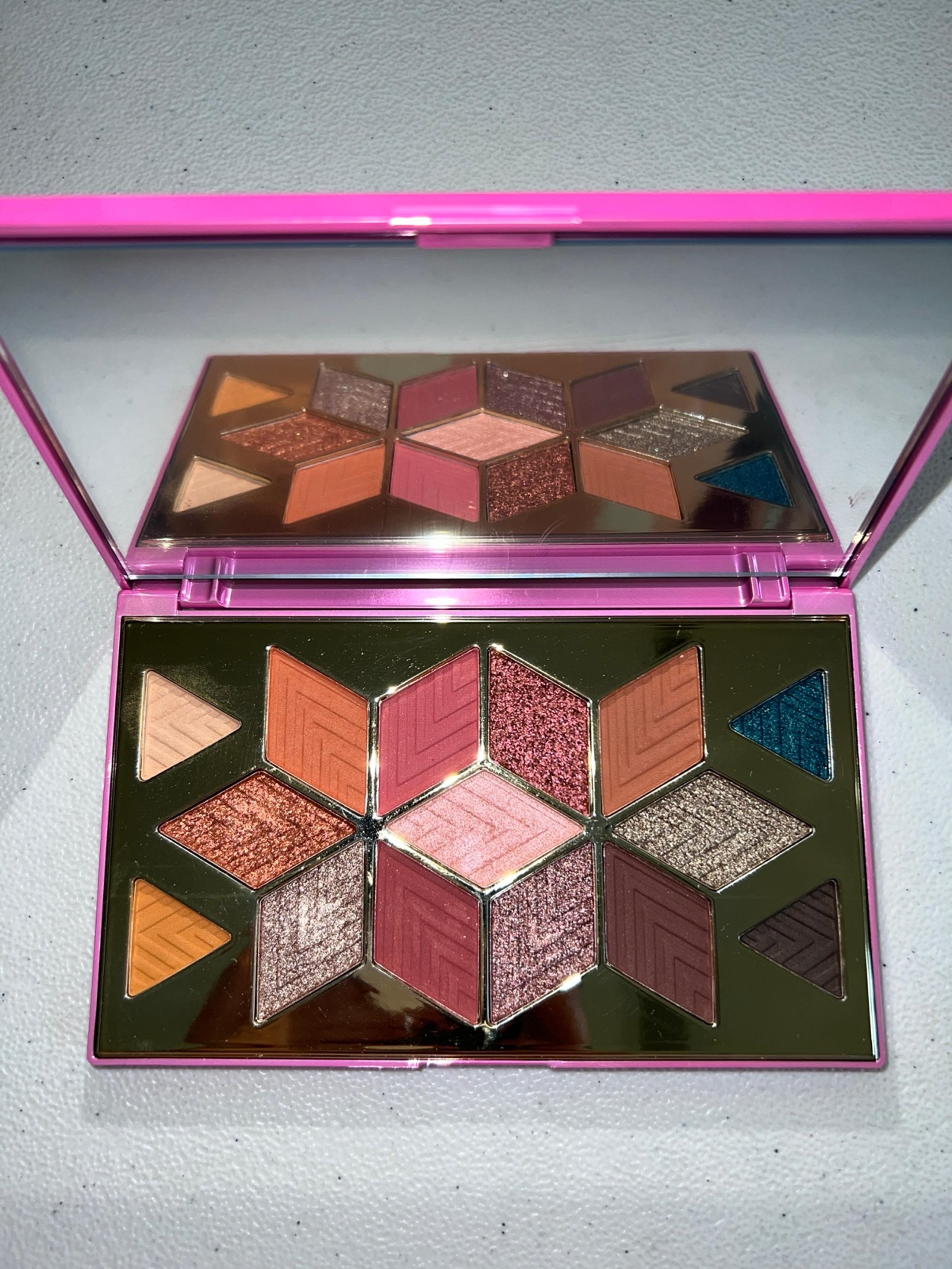 PUR x Barbie eyeshadow palette