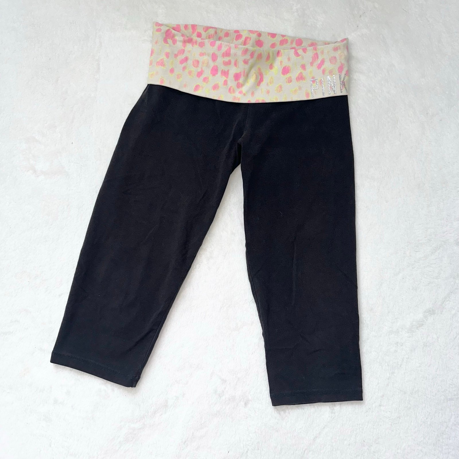 PINK Bling Cropped Yoga Leggings!