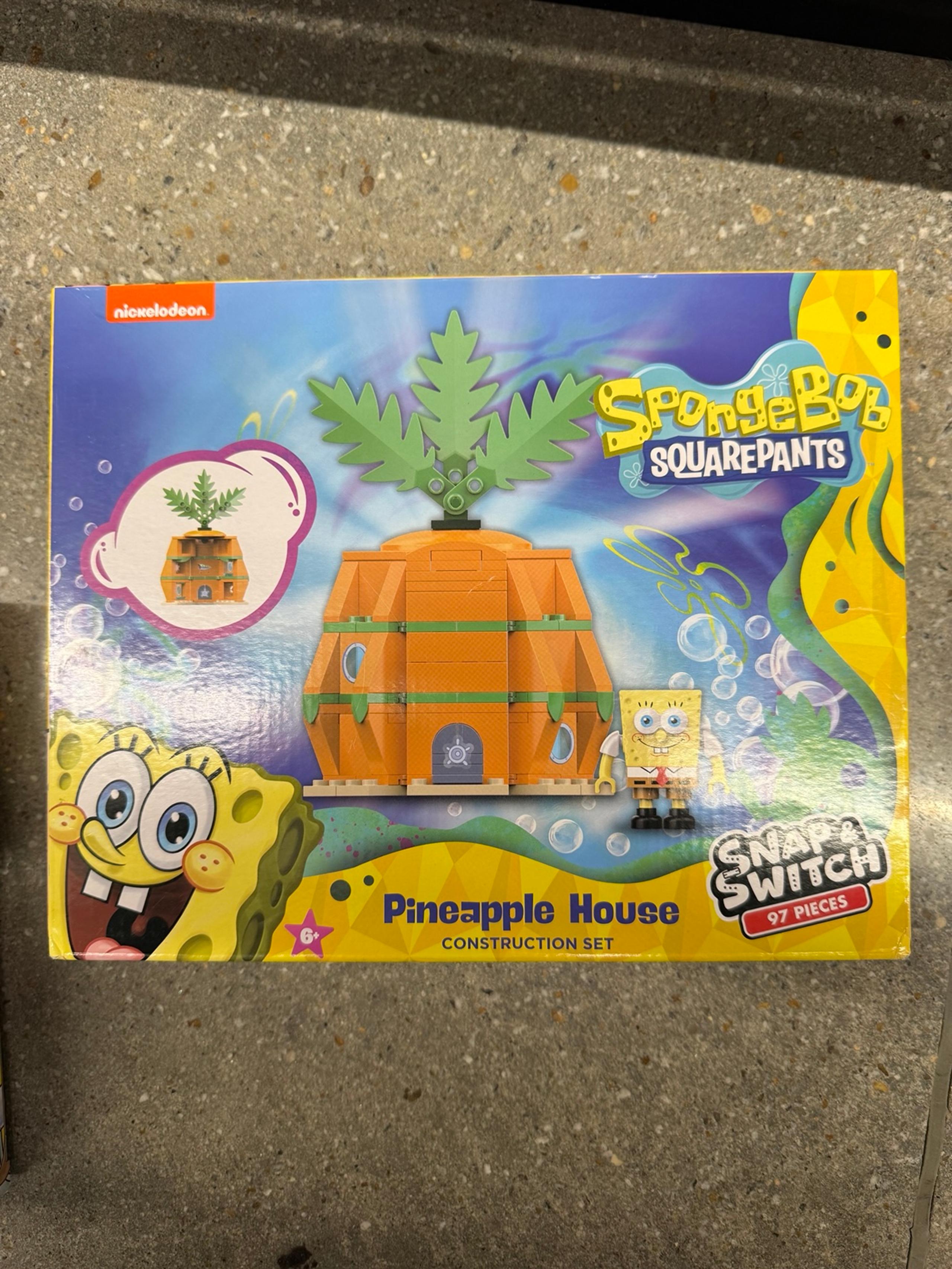 Construction Set Spongebob Squarepants Pineapple House