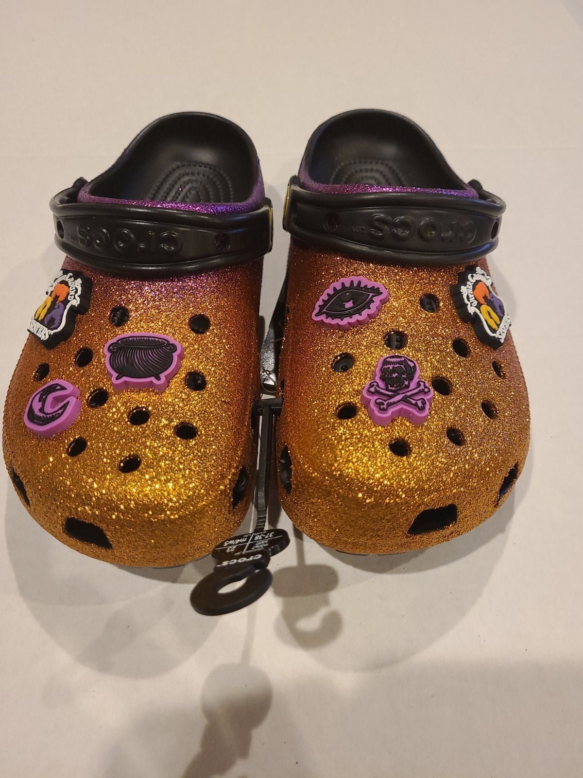 Disney Parks Halloween Hocus Pocus CROCS NWT M5/ W7