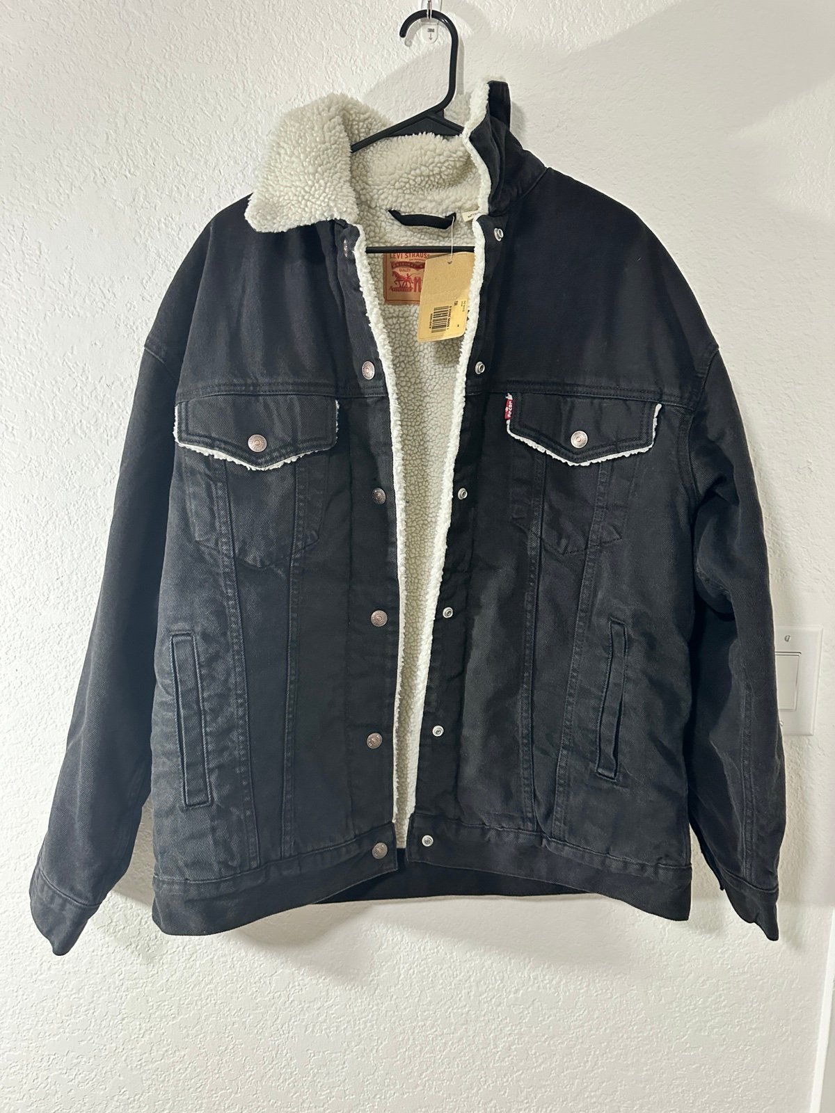 Levi's Women's Sherpa Baggy Trucker MEDIUM