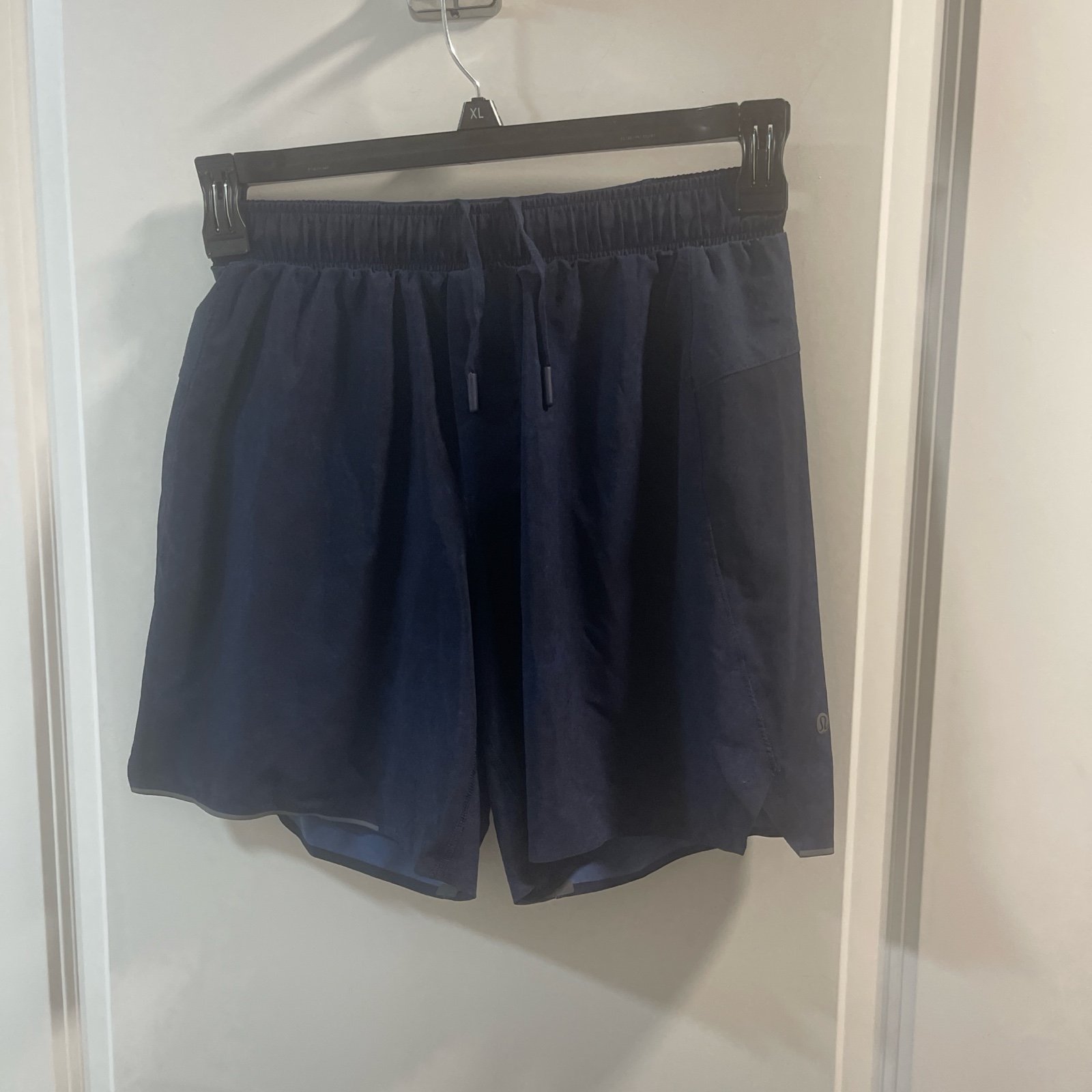 Lululemon Men’s Short Size Small Very Good Condition