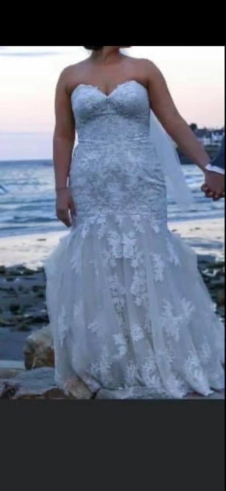 wedding dress