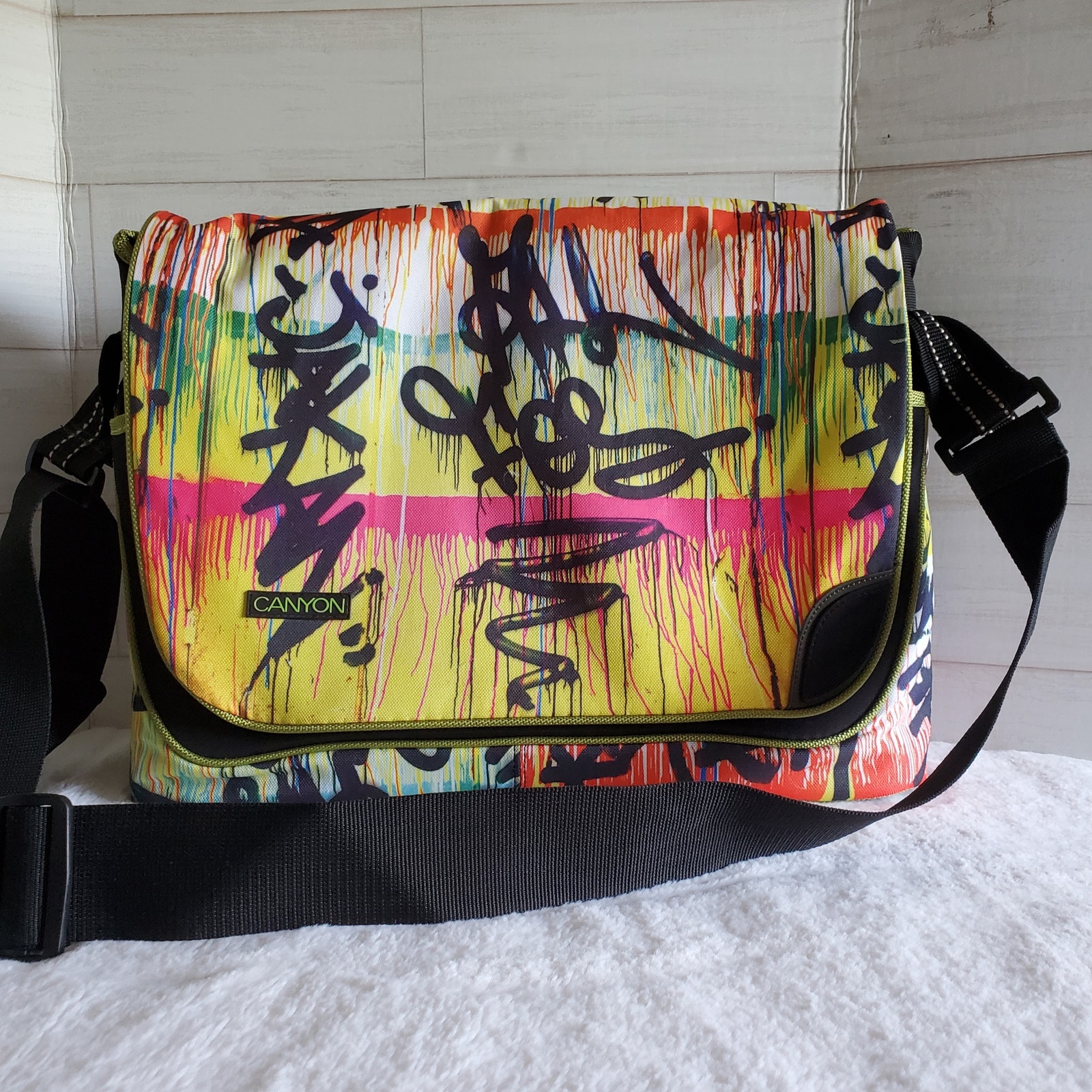 Canyon Graffiti Kickflip Notebook Bag Limited Edition