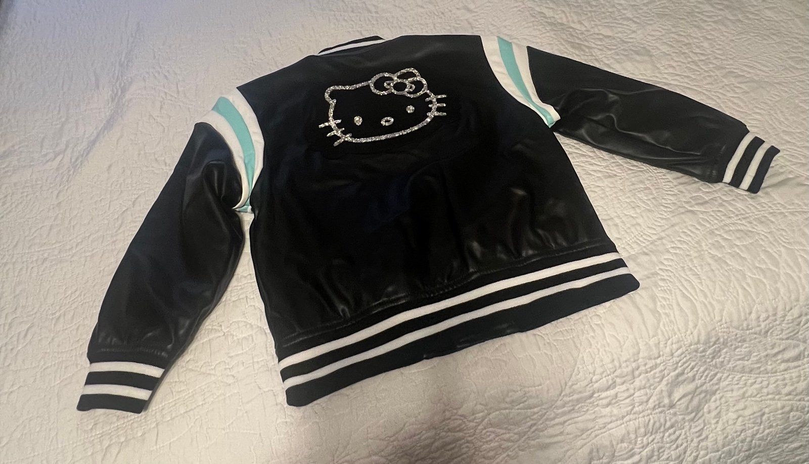 NWOT Hello Kitty CHILDS size 7/8 Forever 21 50th Anniversary Jacket