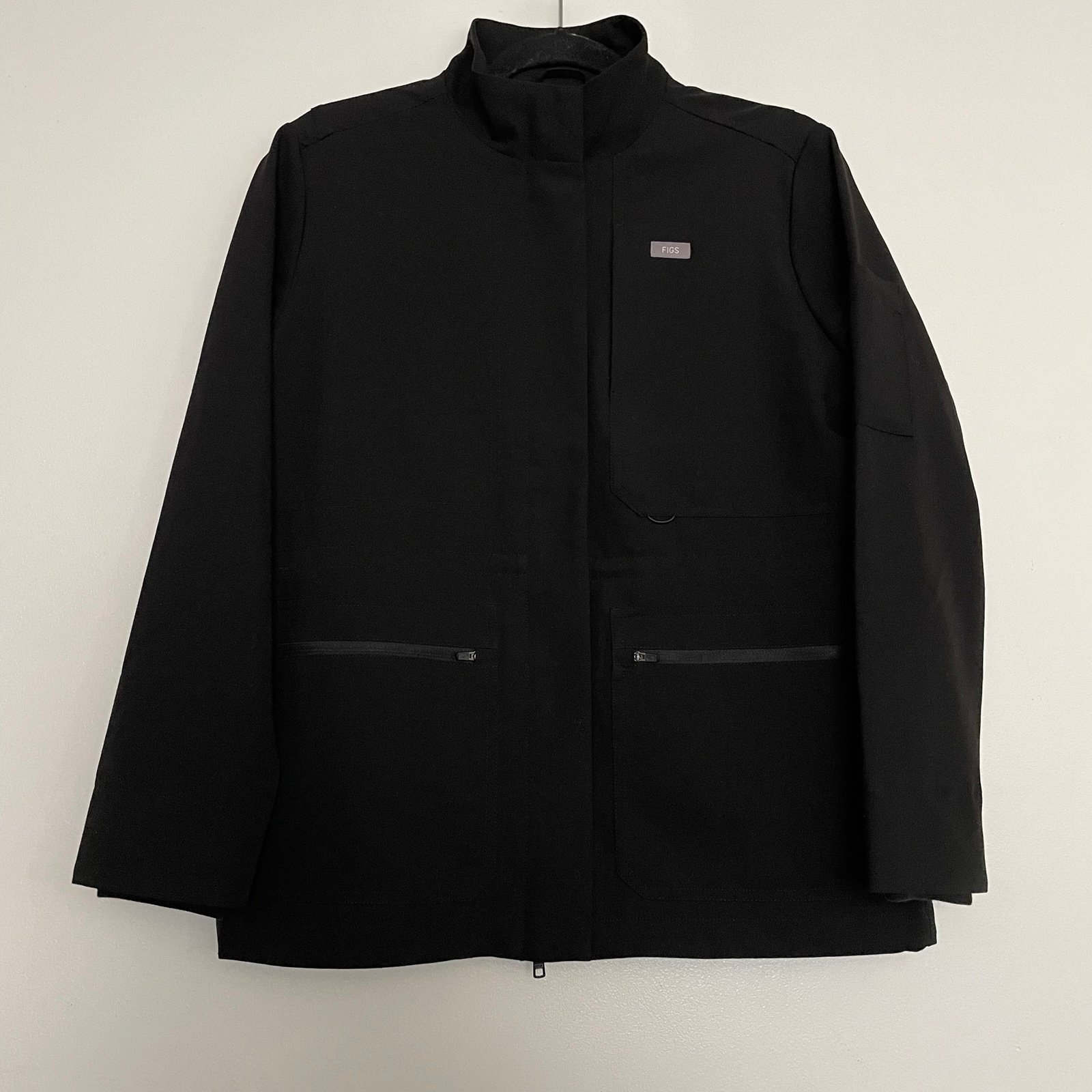 Women’s FIGS Black Page Scrub Jacket Black 3737 Size Small
