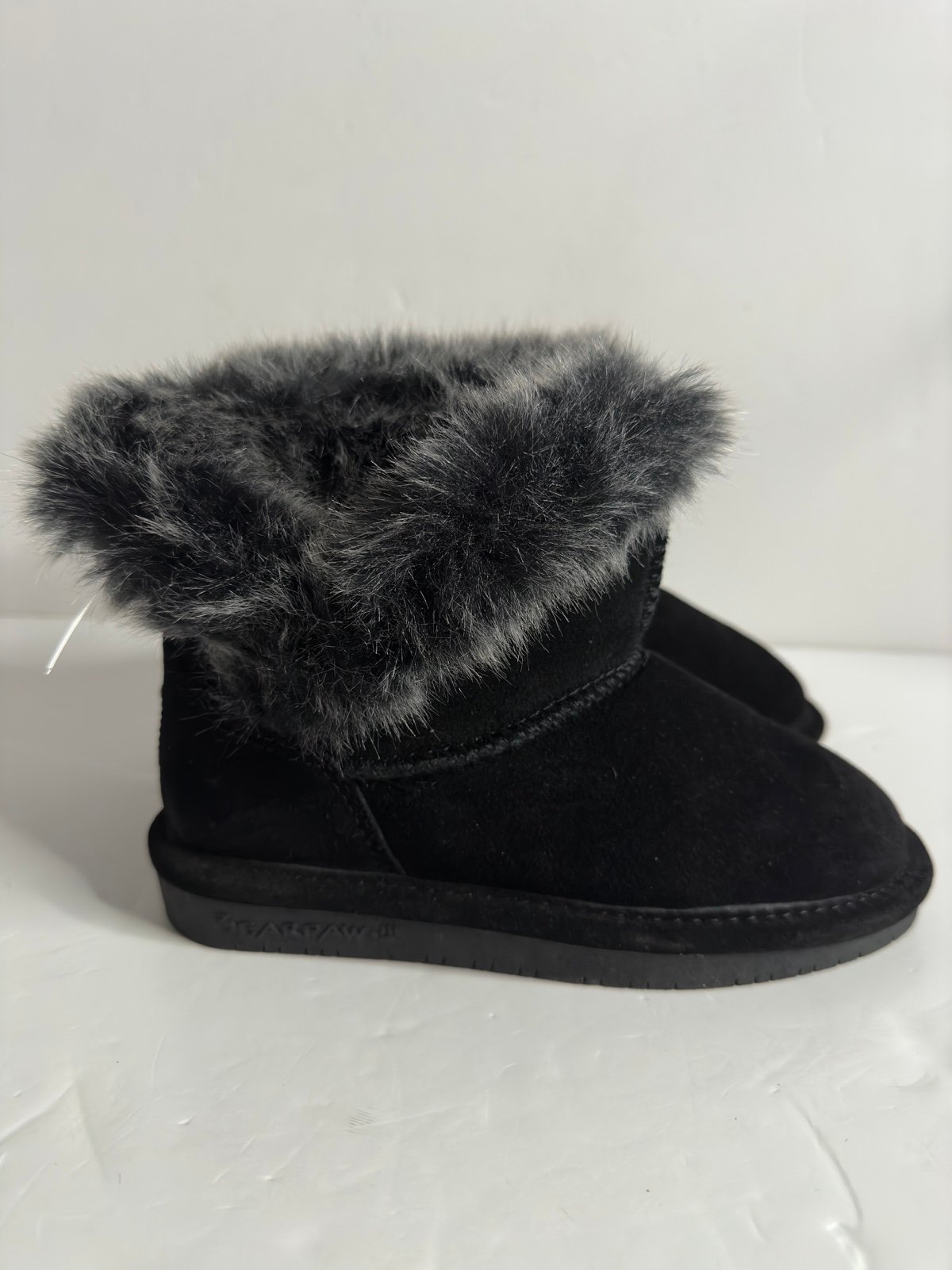 Bearpaw Kids' Helaina Water Resistant Boot size 13