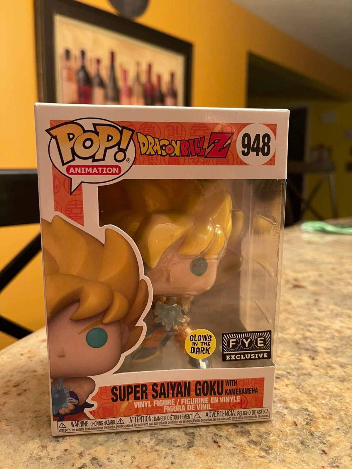 Funko Pop super saiyan goku 948 gitd fye exclusive