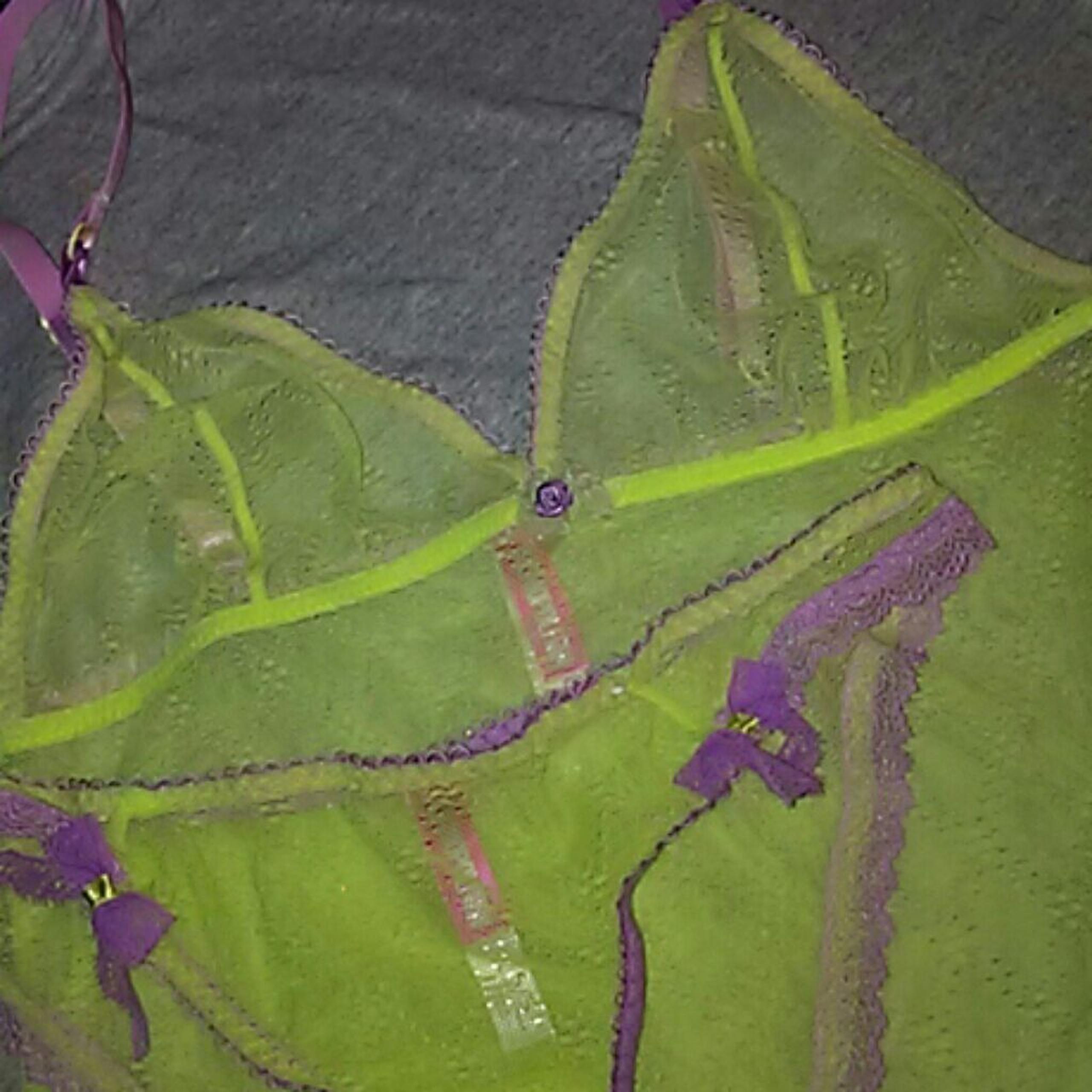 New Cosmopolitan sheer babydoll set