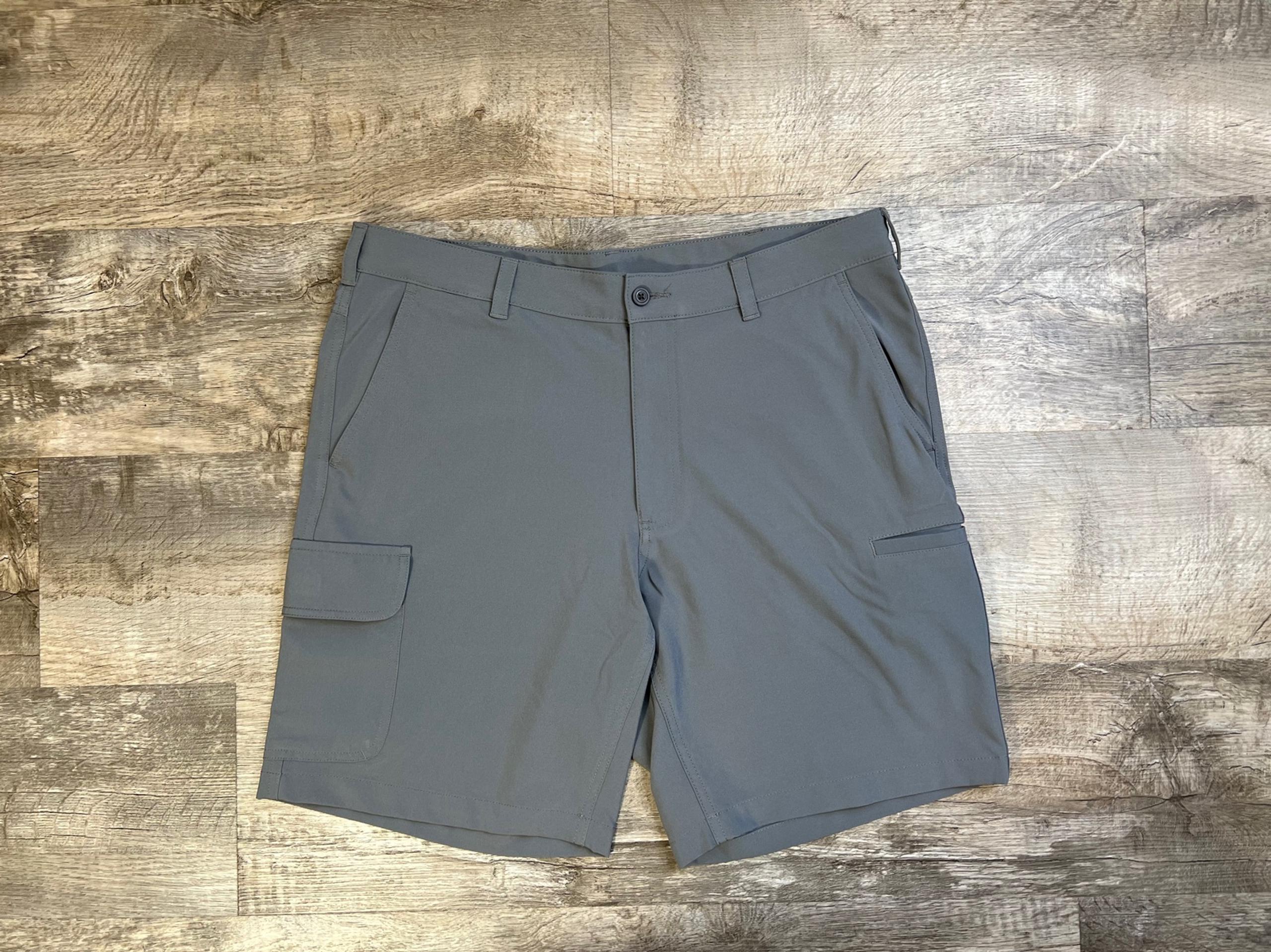 Perry Ellis MENS Golf shorts Size 36