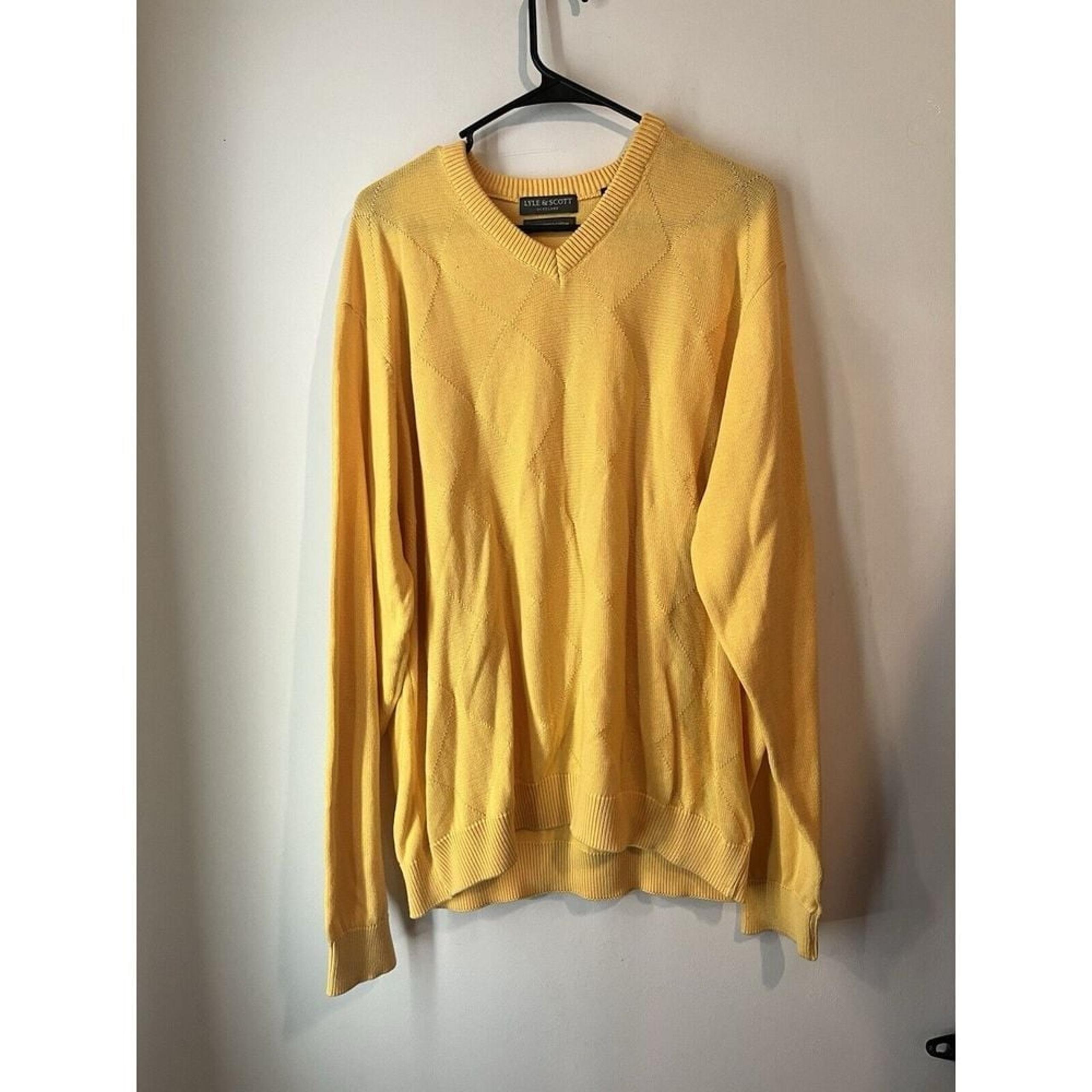 Lyle And Scott Combed Cotten Solid Yellow Vneck Sweater XL Argyle - Lyle & Scott
