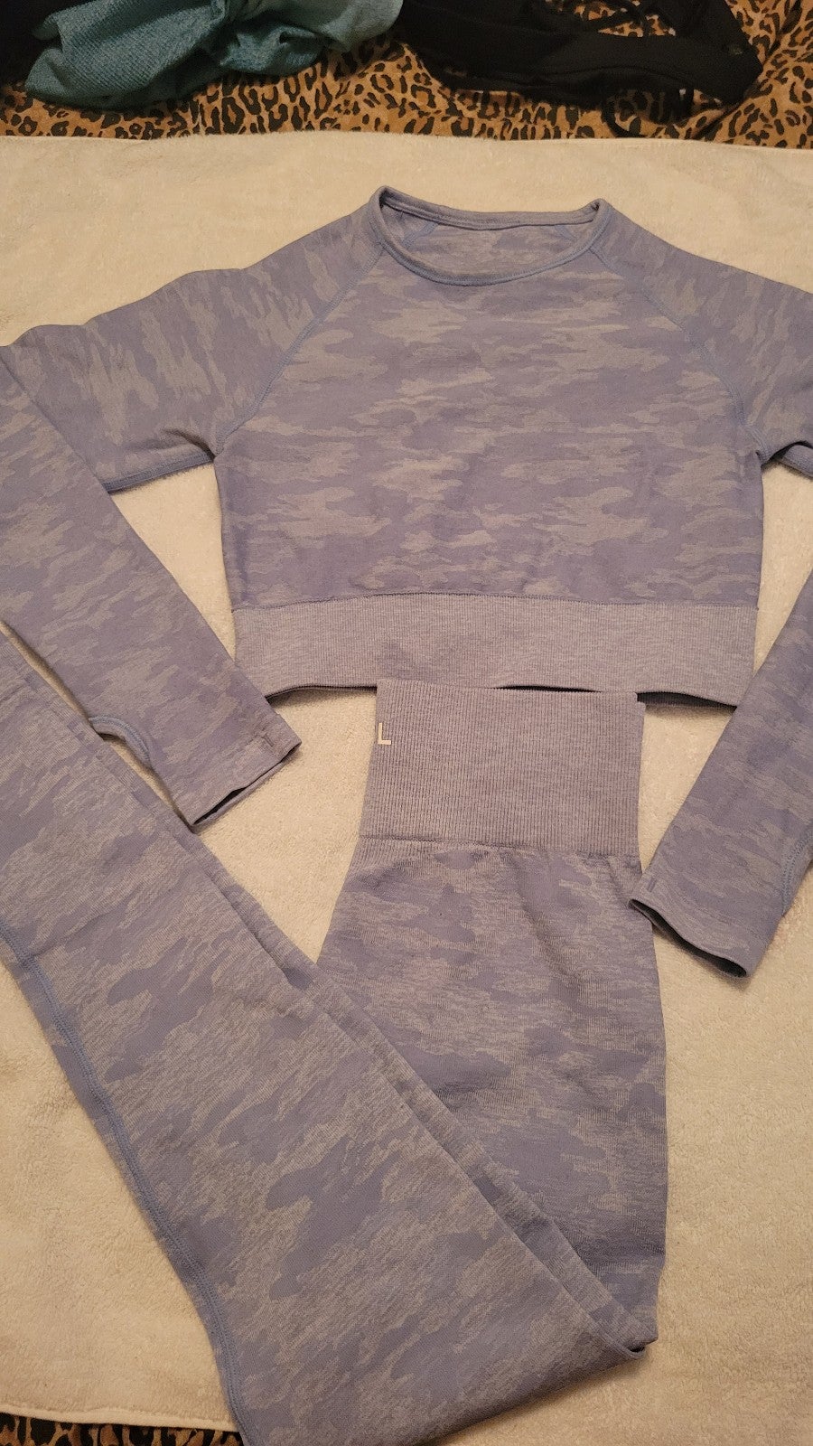 AYBL leggings