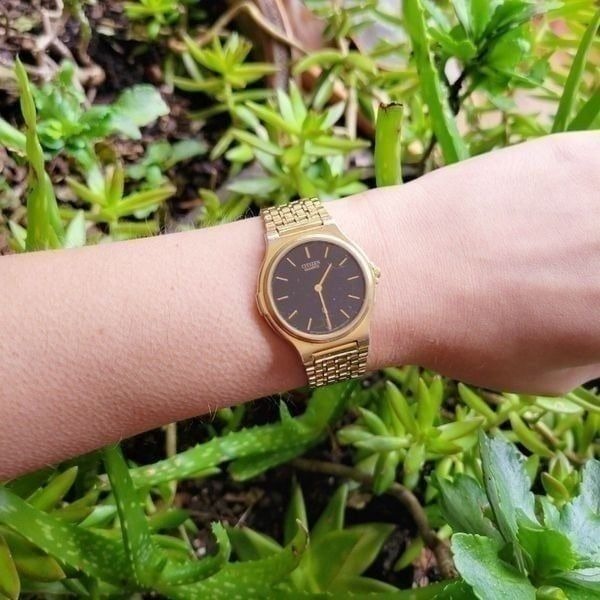 Vintage Citizen Quartz Classic Dainty Gold Watch