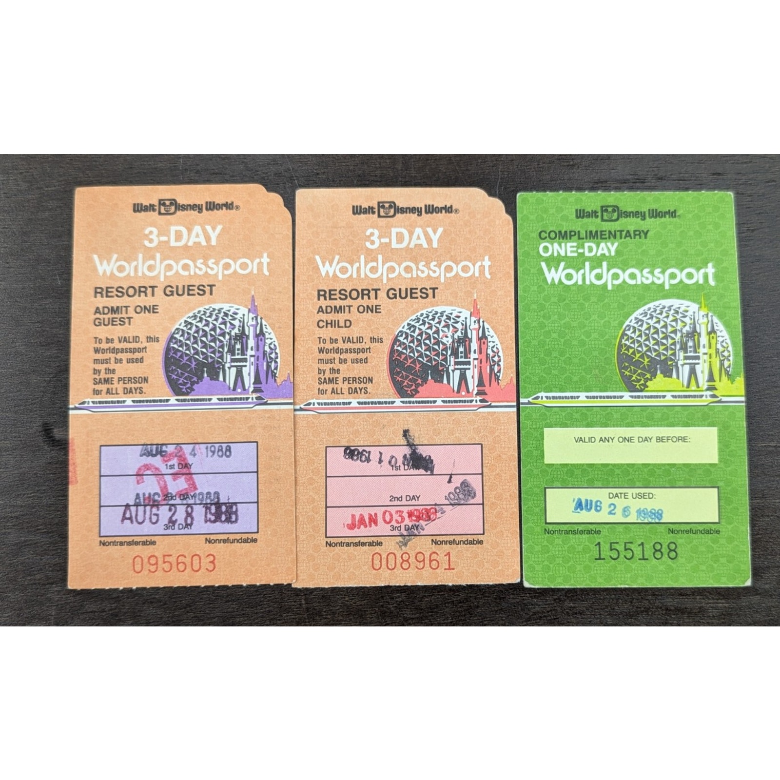 Walt Disney World Passport 3-Day Complimentary OneDay Pass Guest Ticket Epcot MK