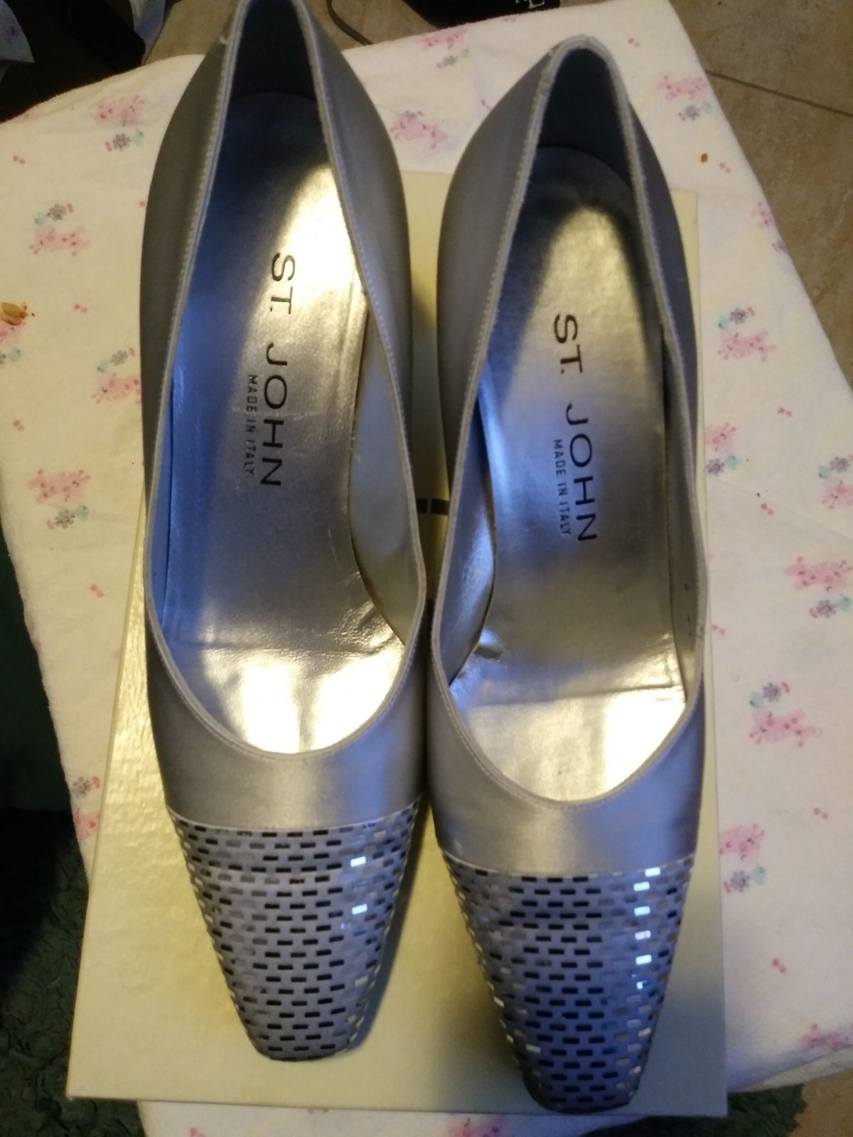 St. John's Low Heels