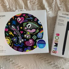 Wacom Intros Small Black & Bamboo Solo Stylus