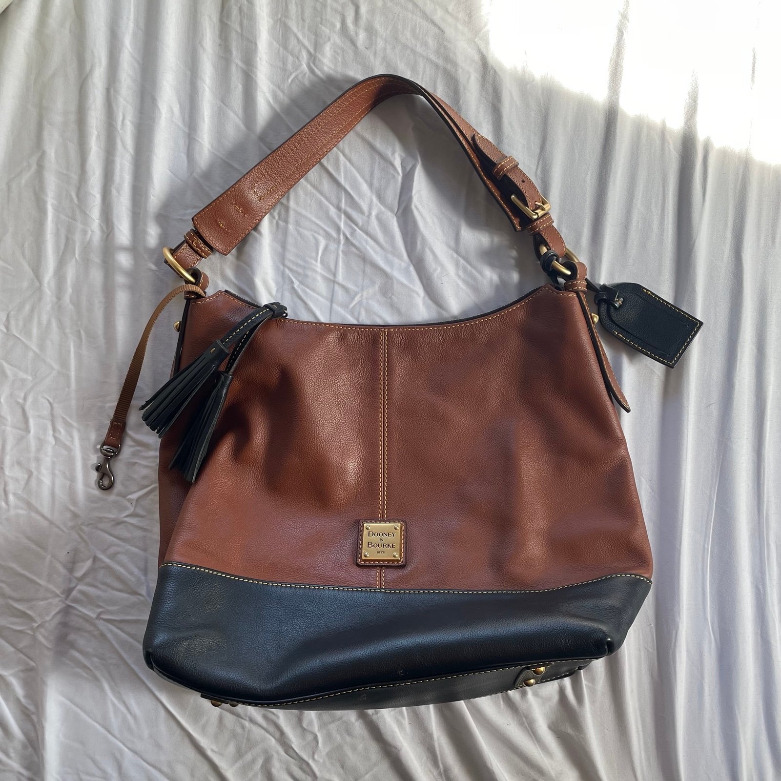Dooney & Bourke Sophie large hobo bag