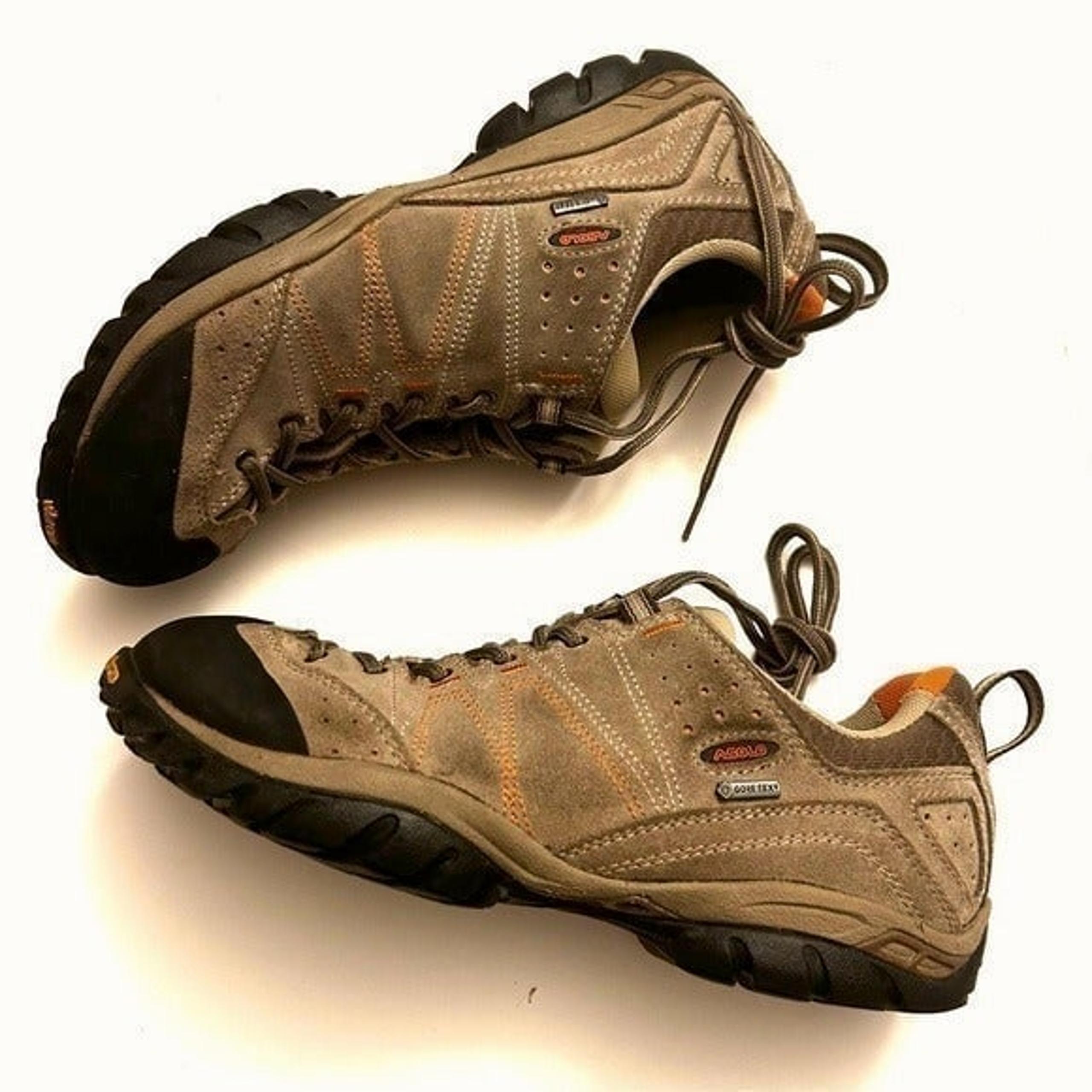 Adolfo agent evo vortex mens vibration hiking shoes Size 7 no insoles