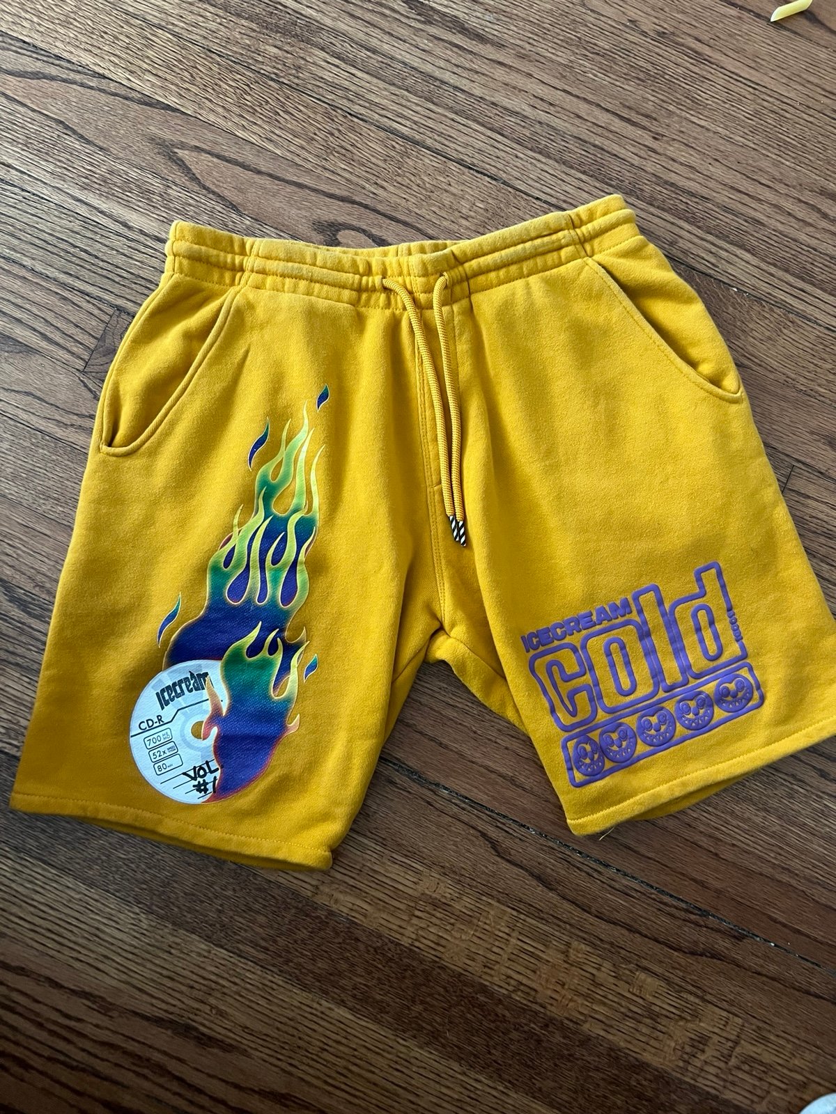 Ice cream cold sweatshorts