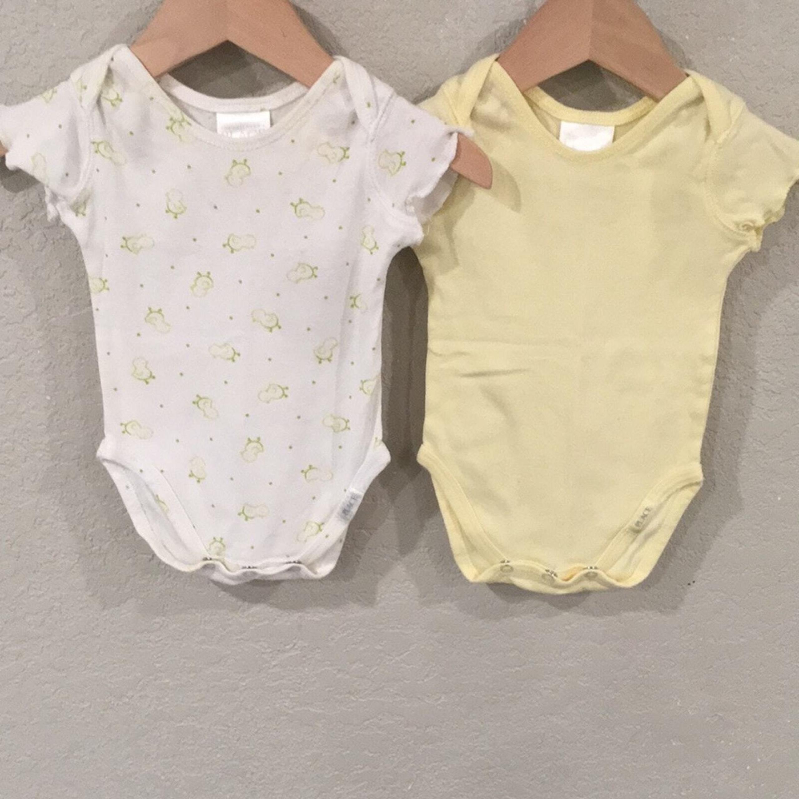 The Children's Place Baby 3-6M Bodysuit Set Chick 100% Cotton Unisex