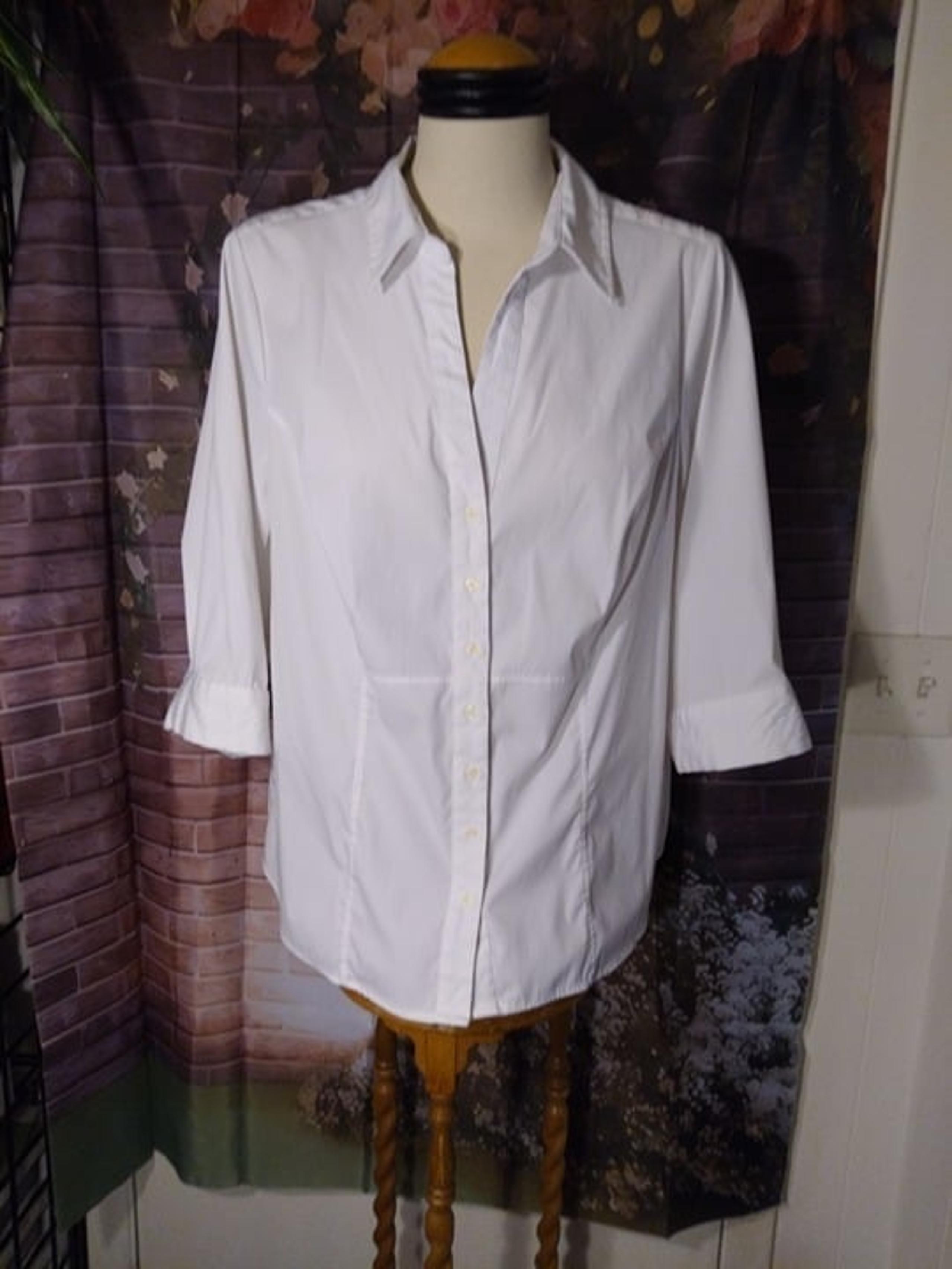 CJ Banks Women's Top Plus 2X