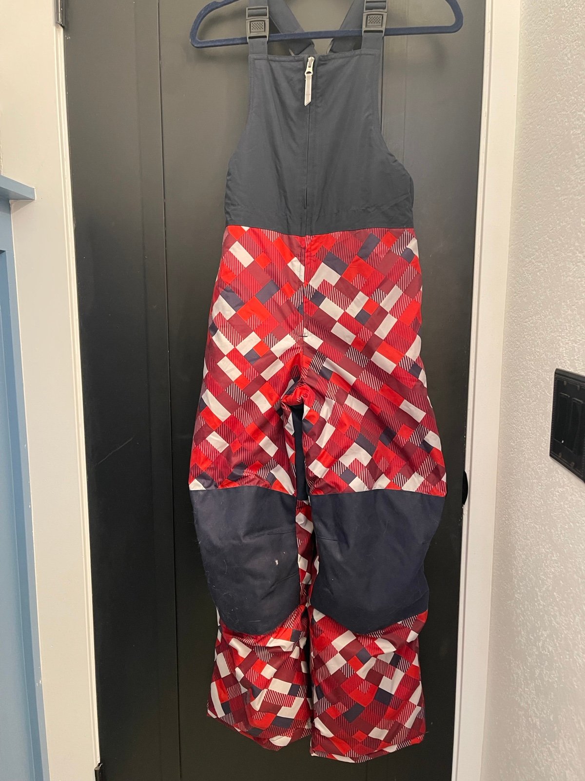 Lands End Kids snowsuit size 12 - Grow-alongs in red
