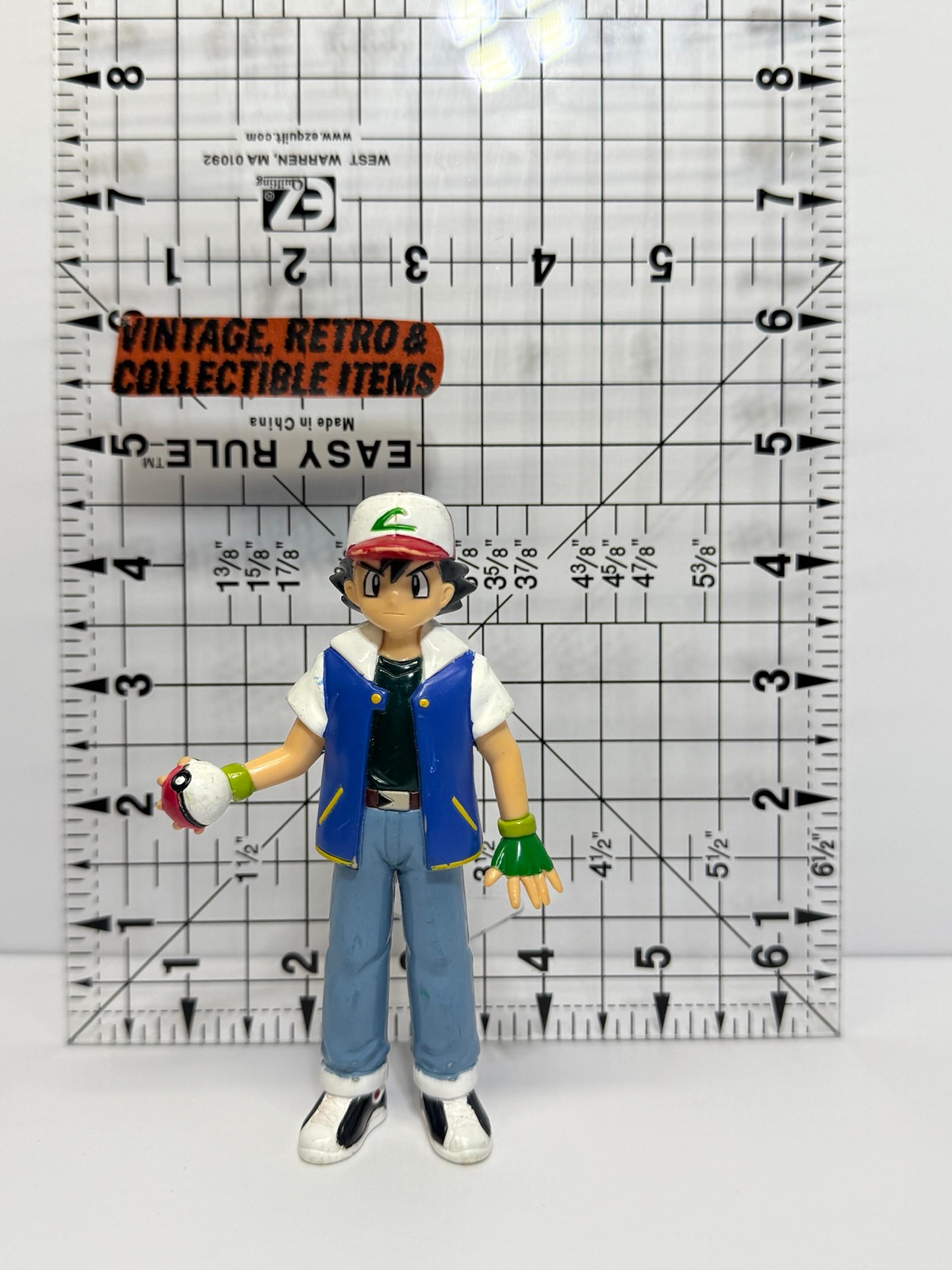 Vintage 1998 Ash Ketchum Pokemon Trainer Action Figure TOMY Authentic