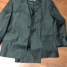 42 short grey pinstripe lca