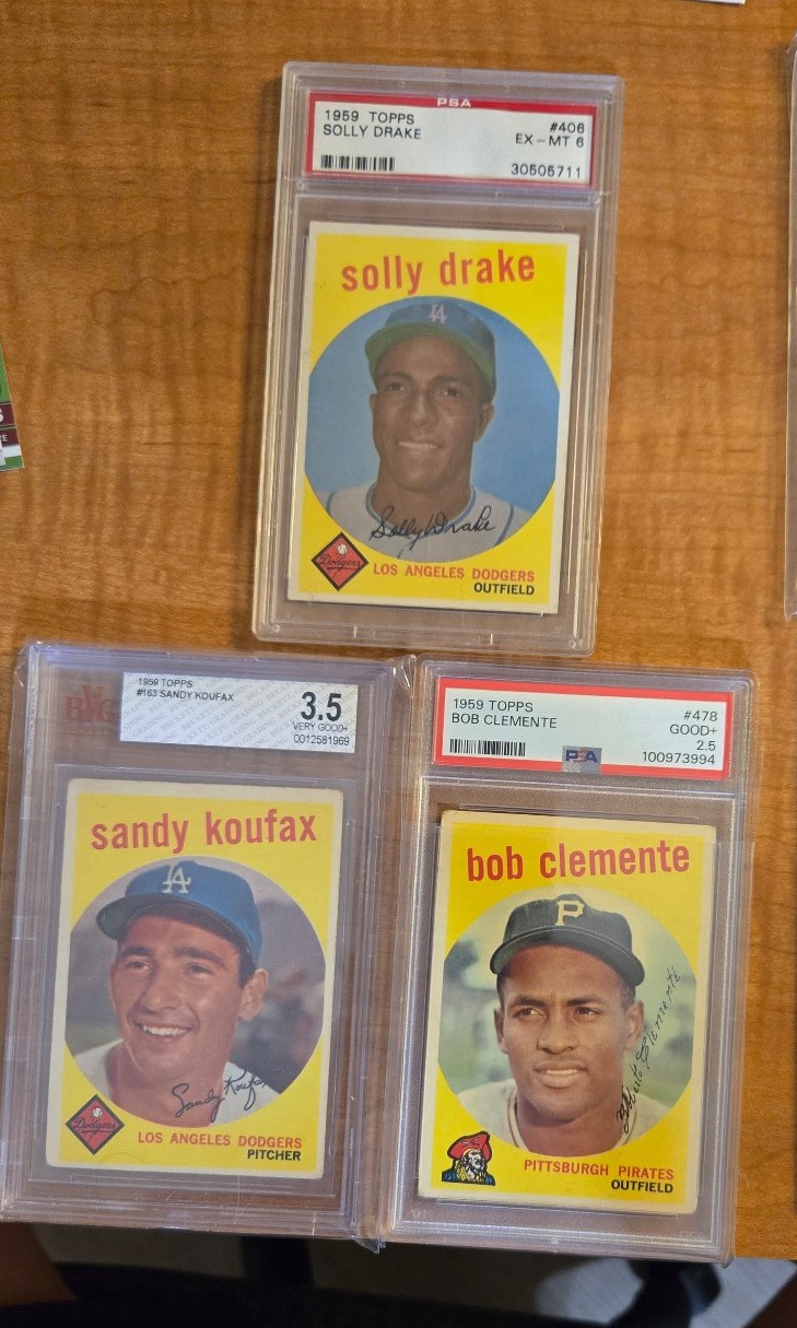 59 Topps SANDY KOUFAX 3.5- ROBERTO CLEMENTE 2.5- SOLLY DRAKE PSA 6