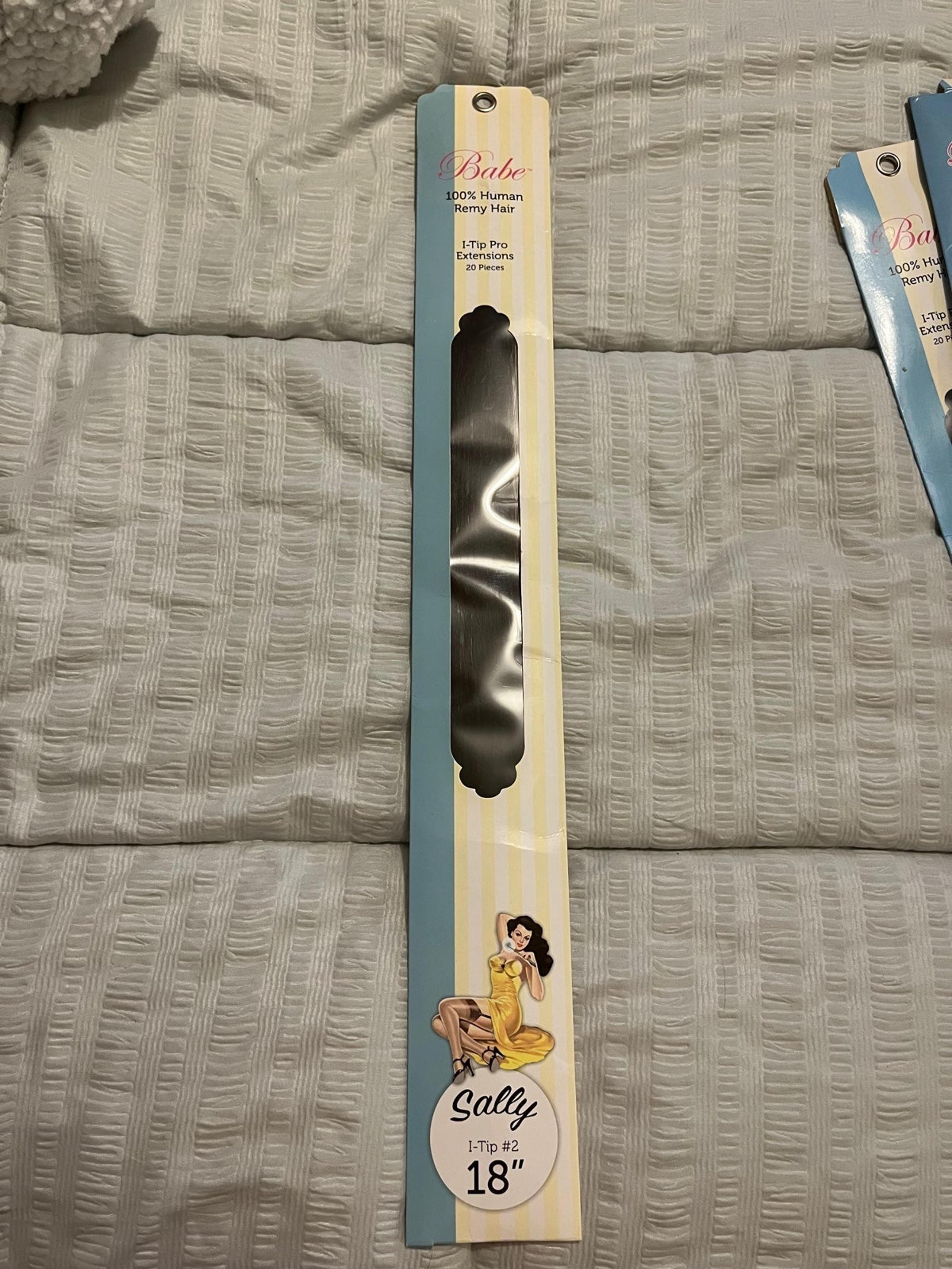 Babe 18in I Tip Hair Extensions SOLD