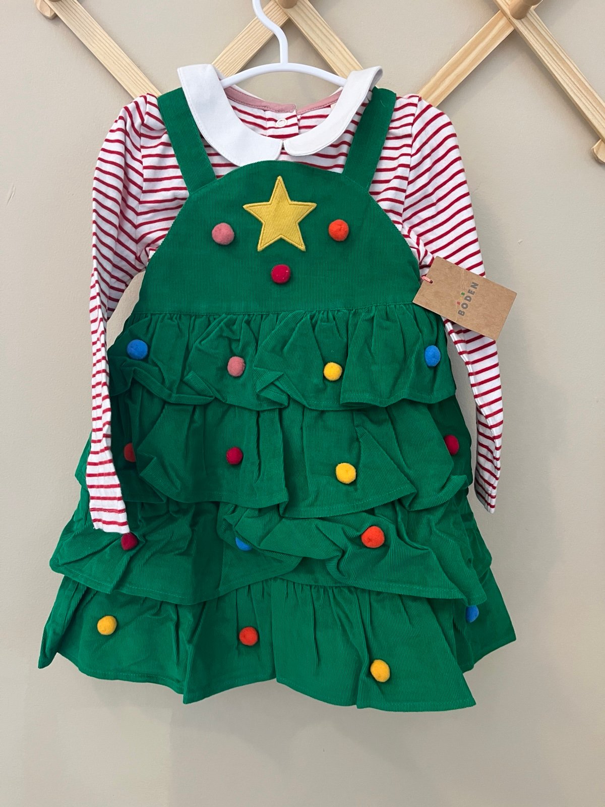 Baby Boden Christmas tree pinifore